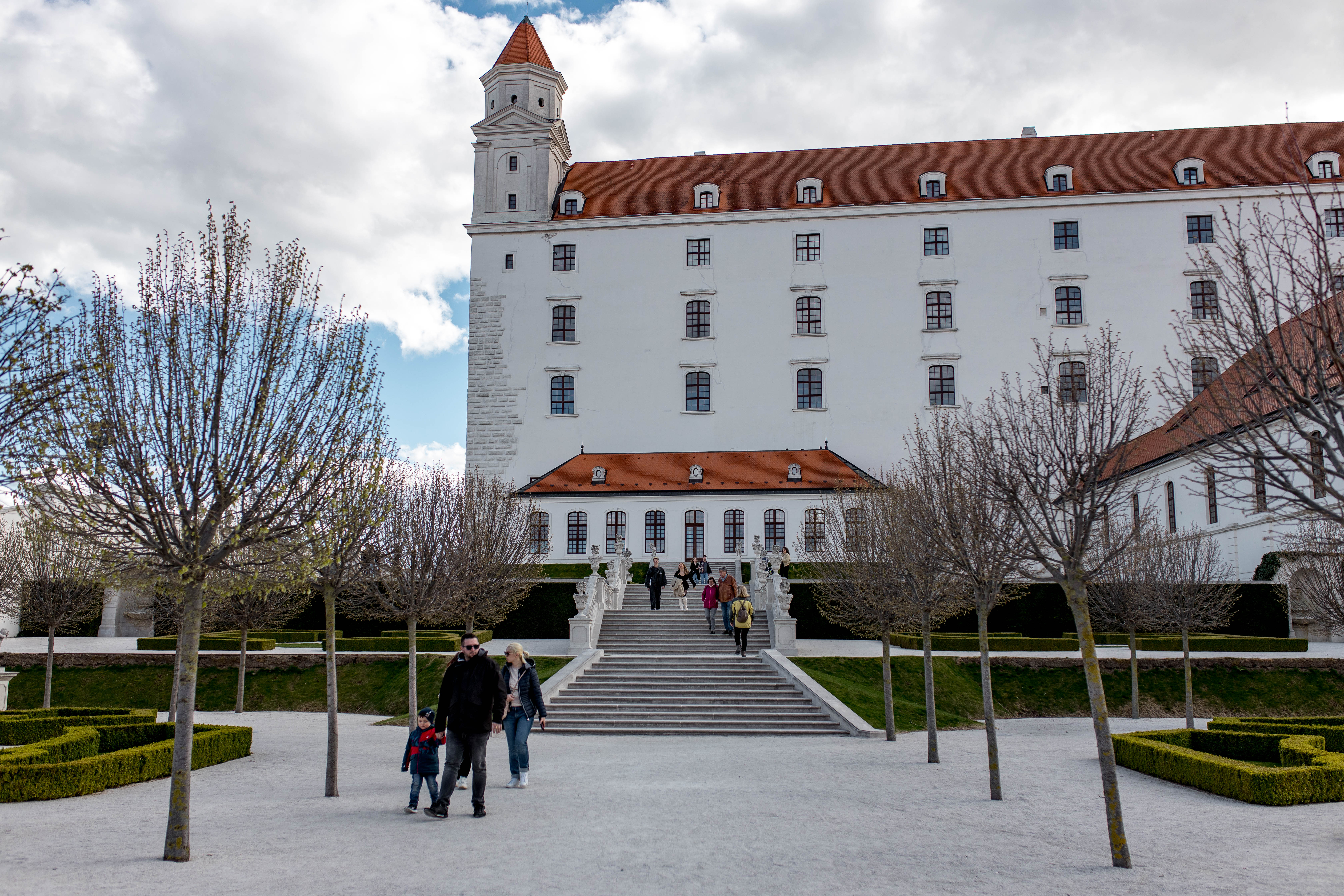 Bratislava 344