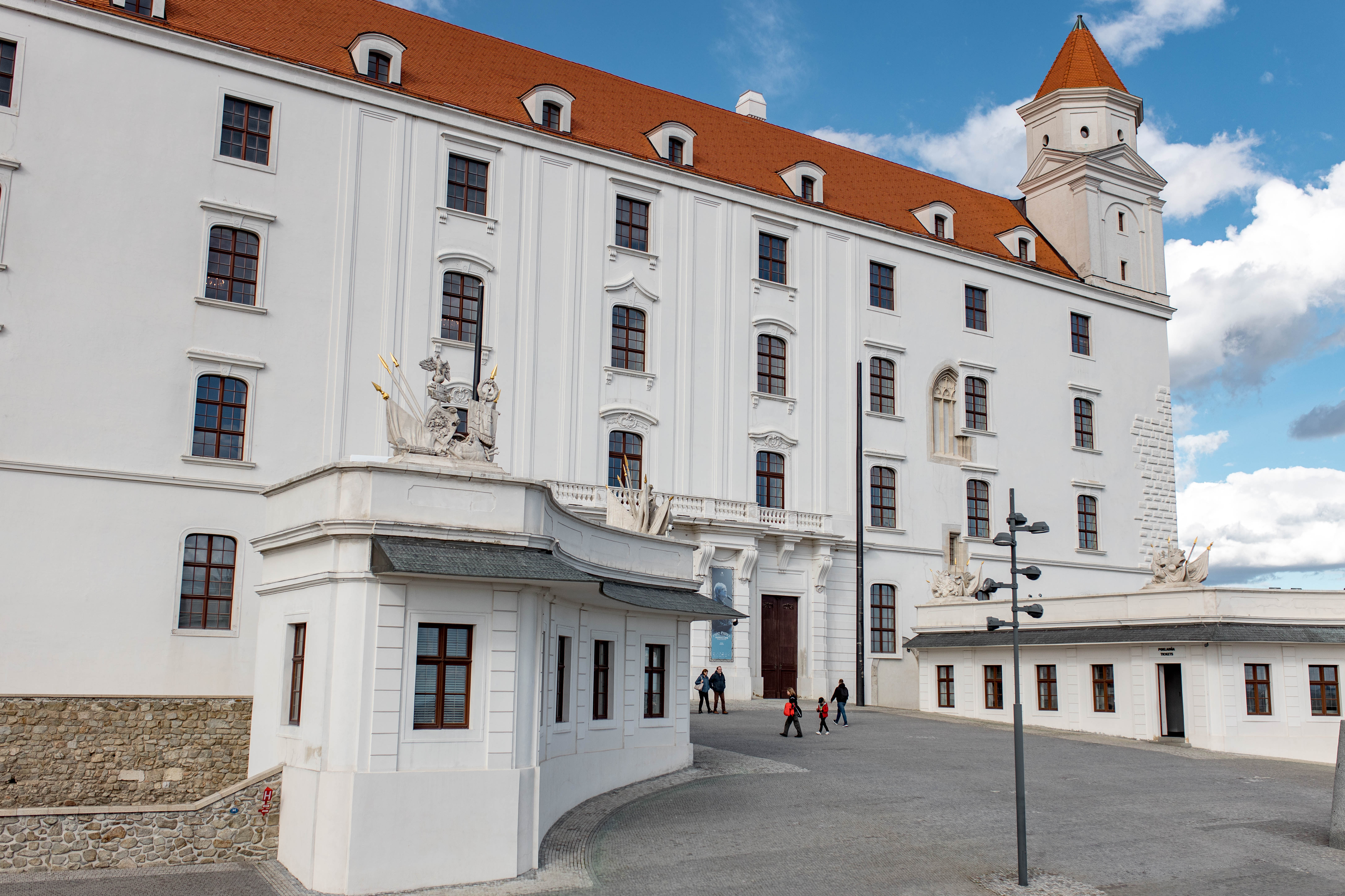 Bratislava 367