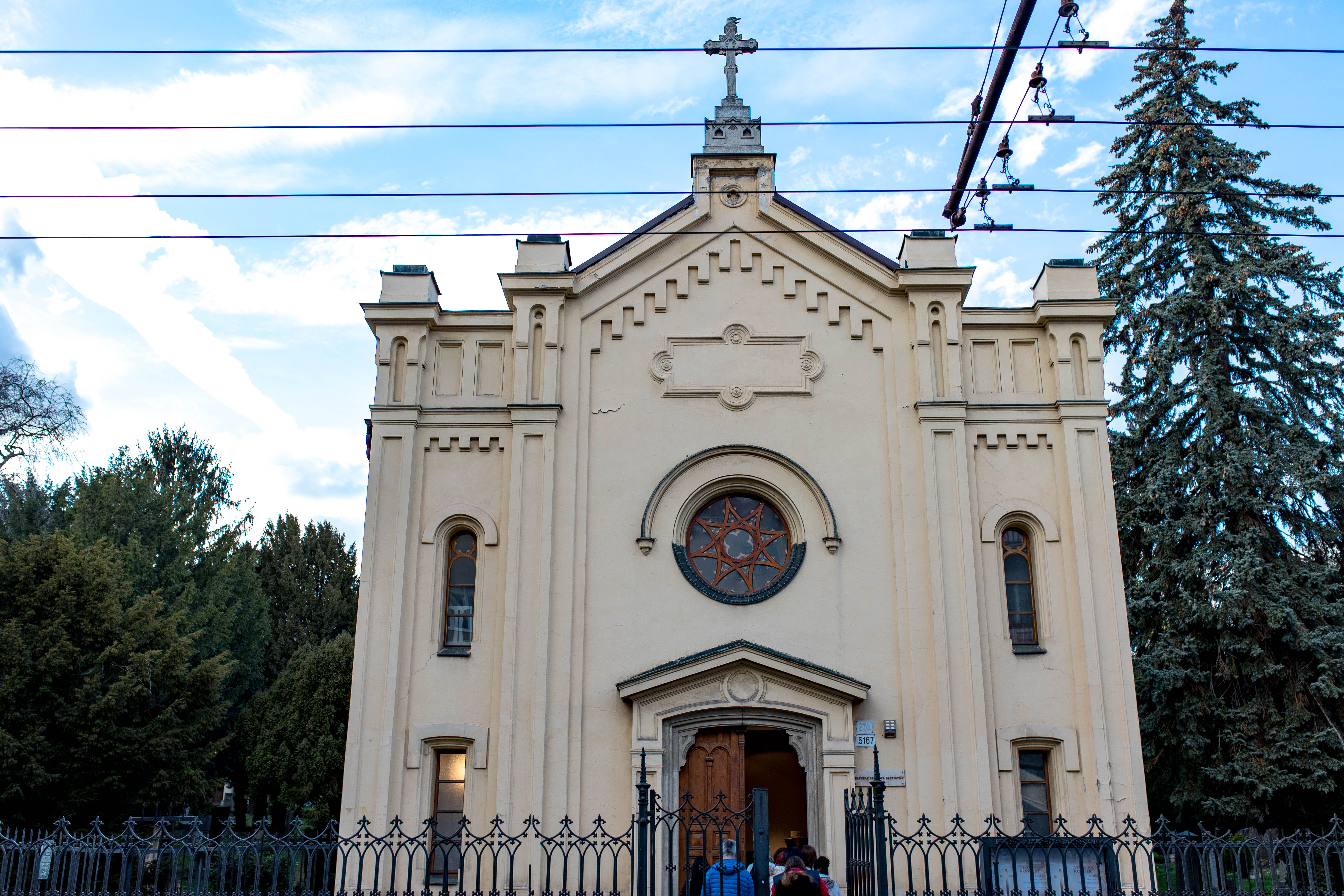 Bratislava 408