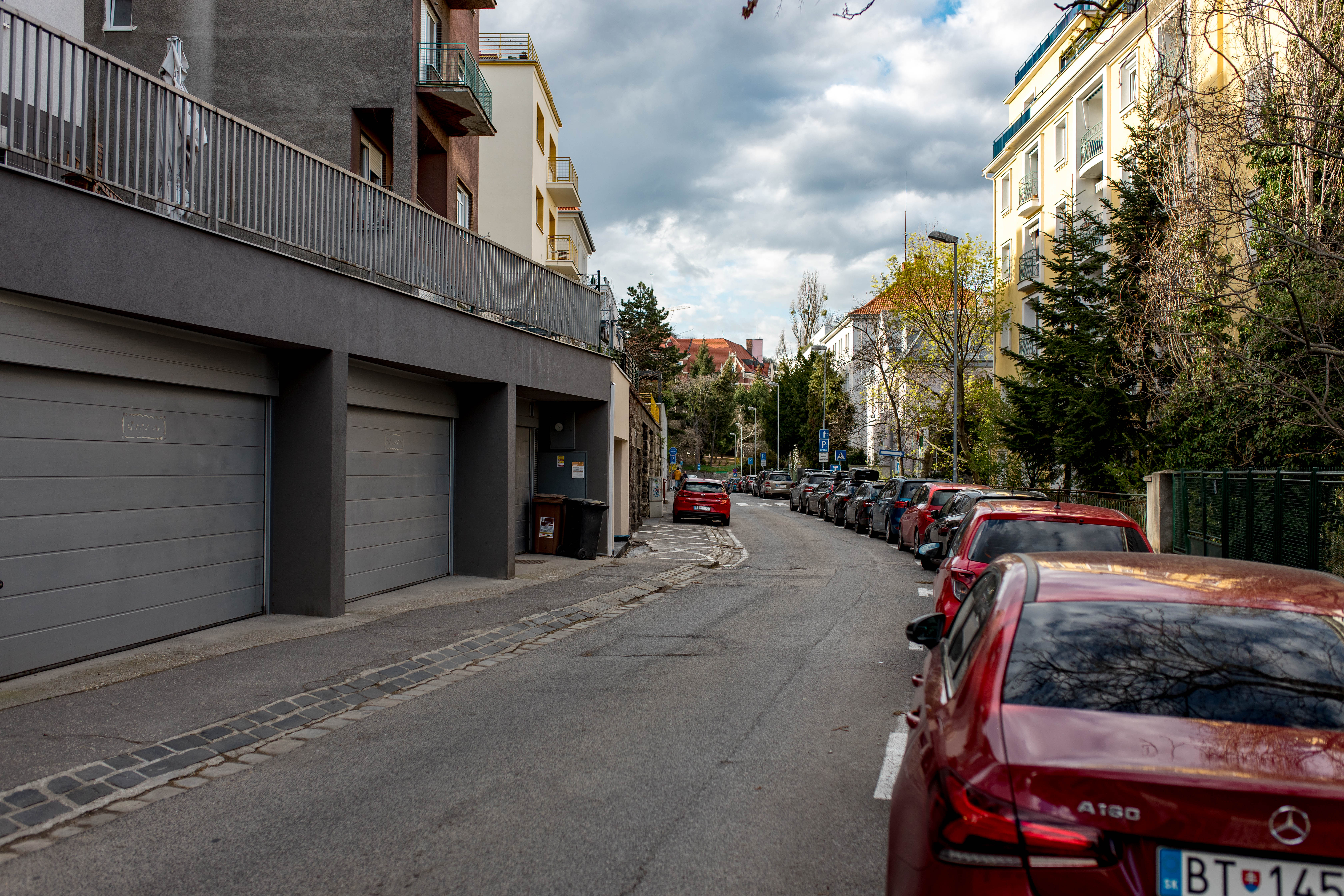 Bratislava 452