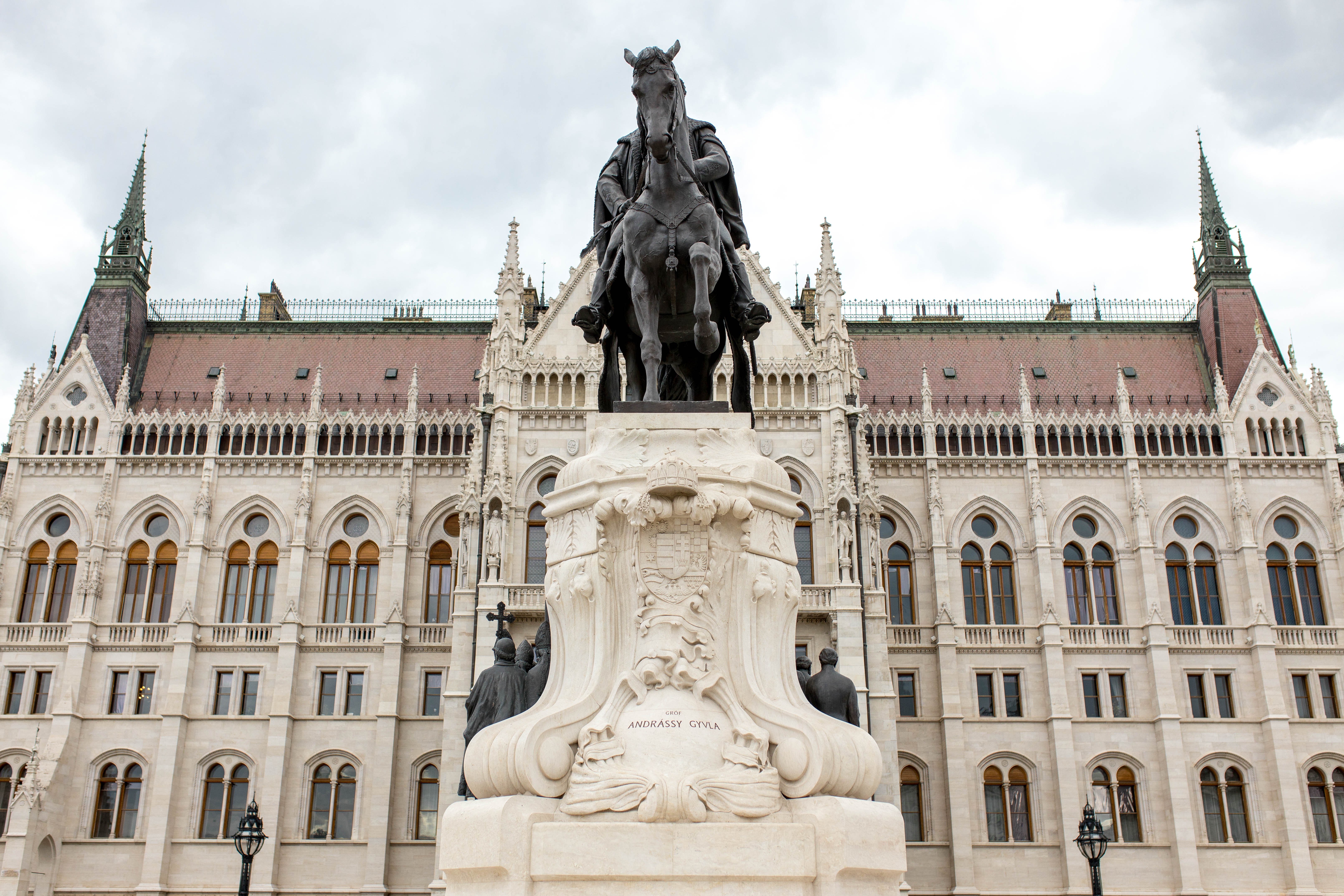 Budapest 264