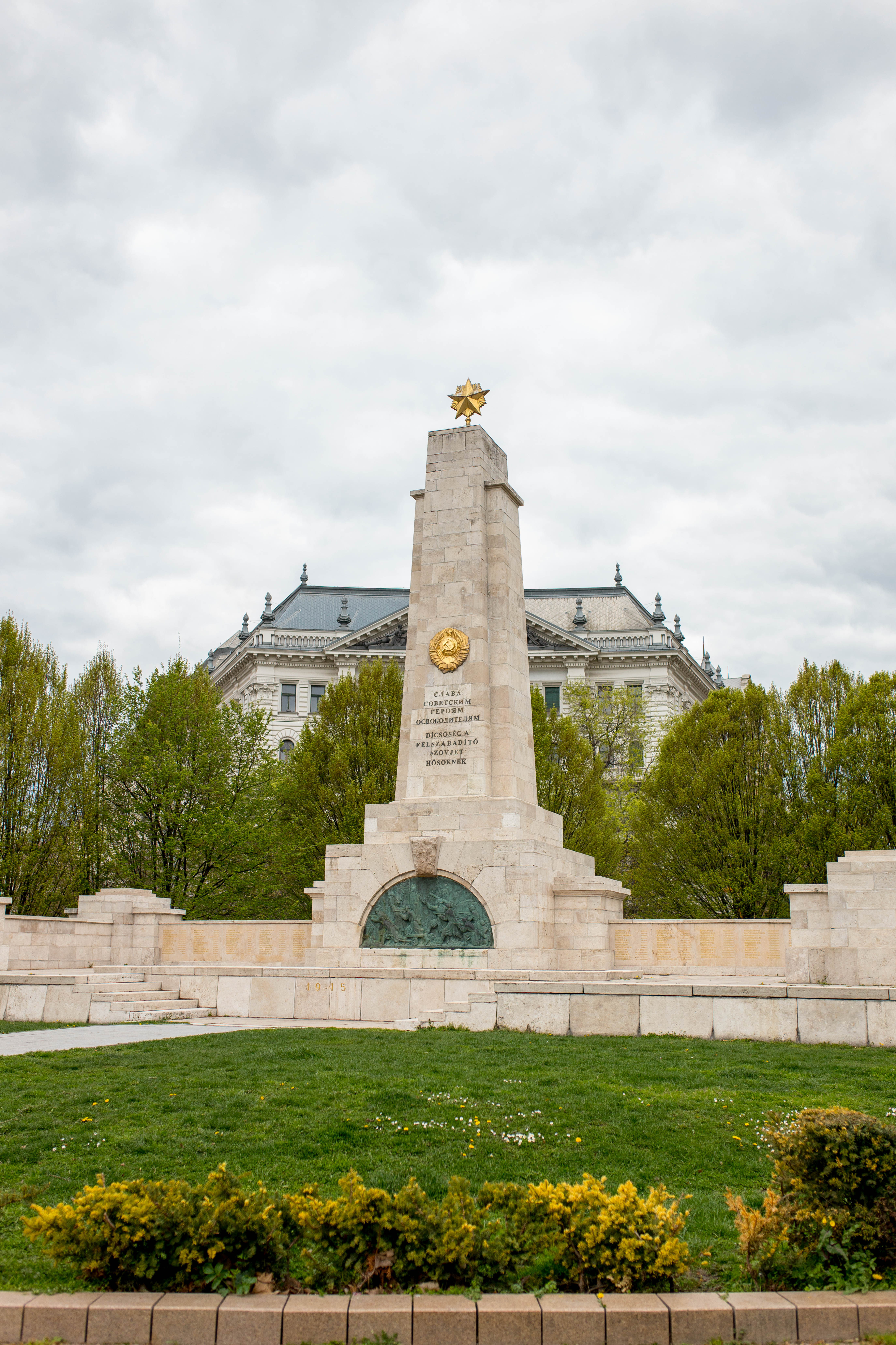 Budapest 345