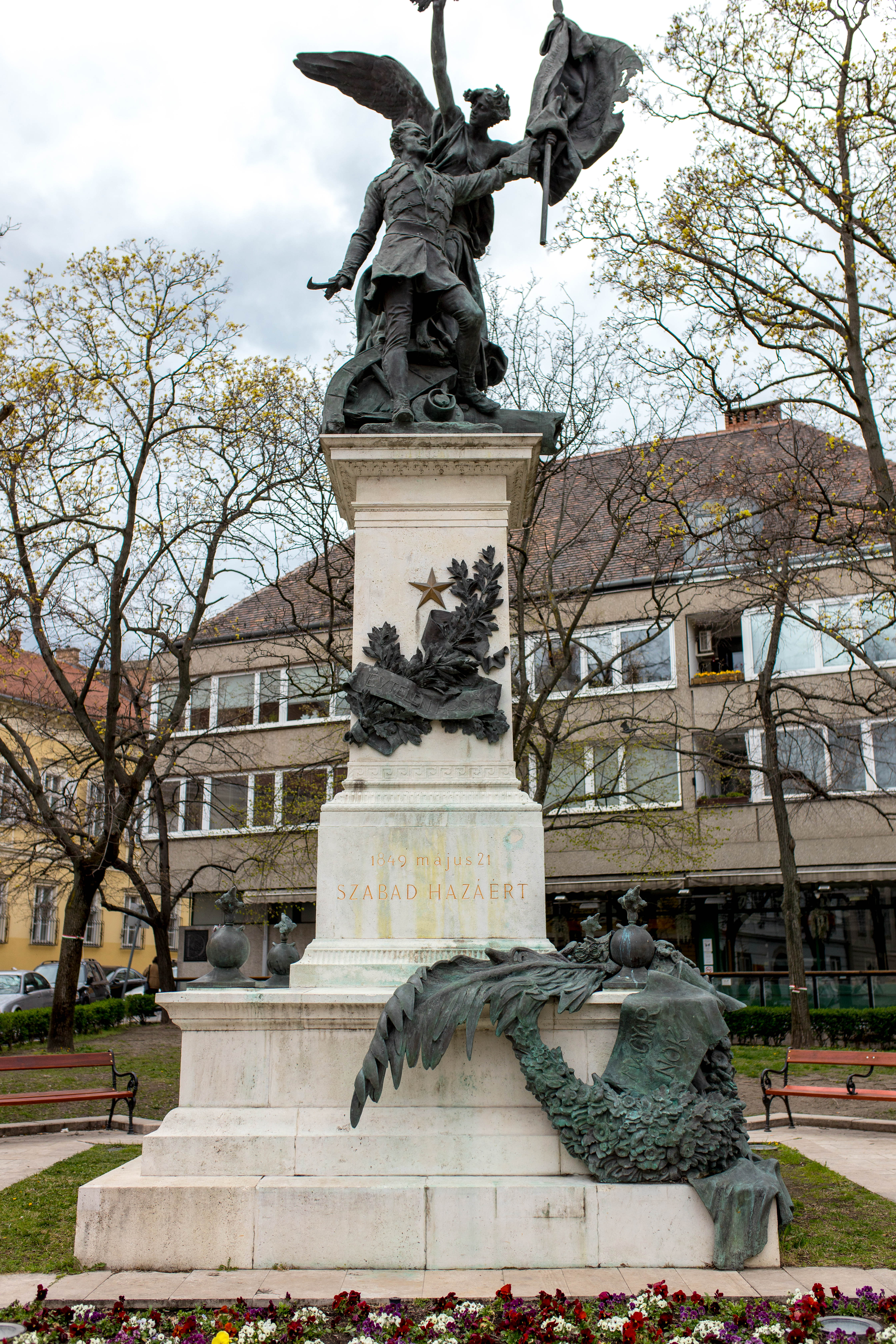 Budapest 409