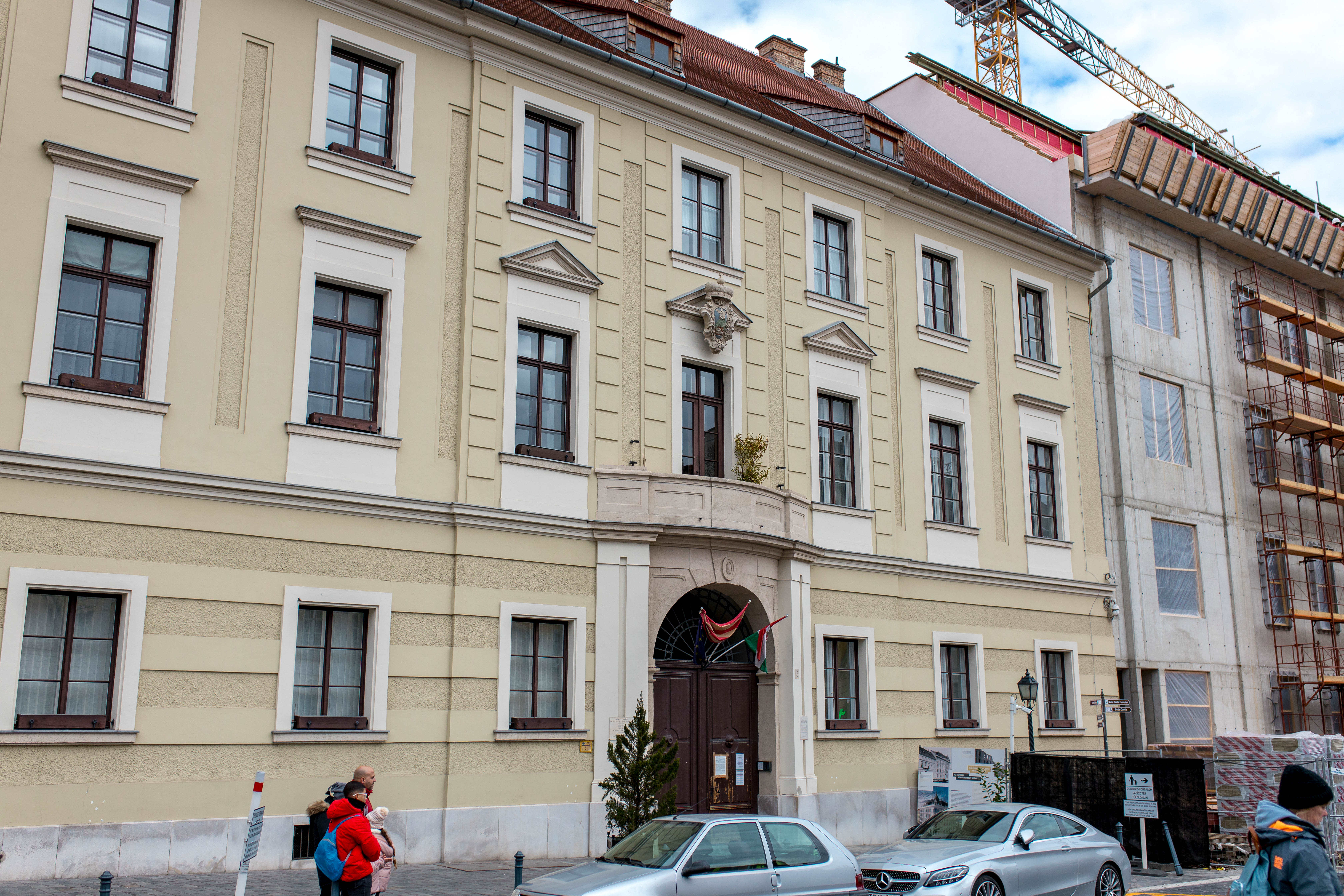 Budapest 411