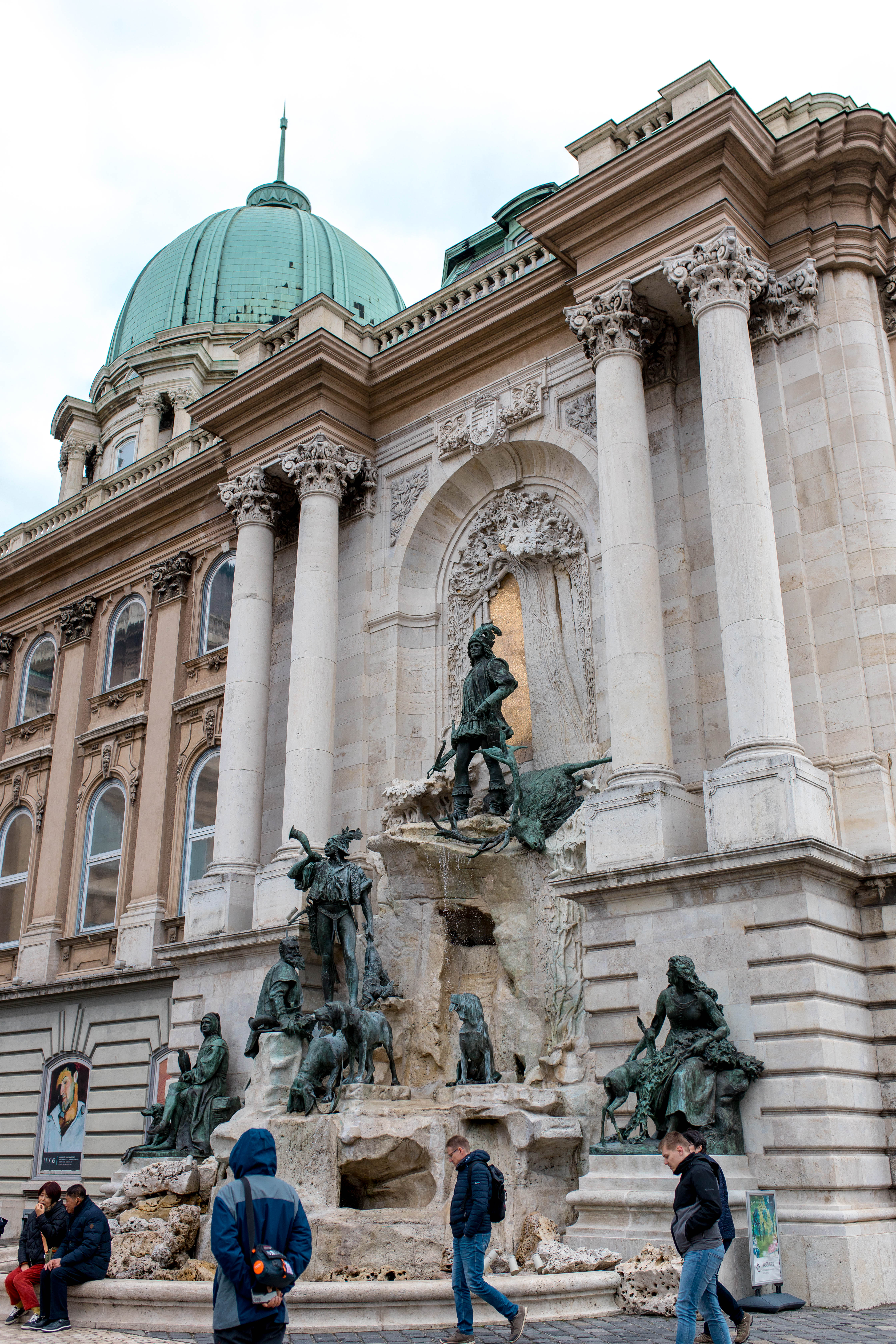 Budapest 445
