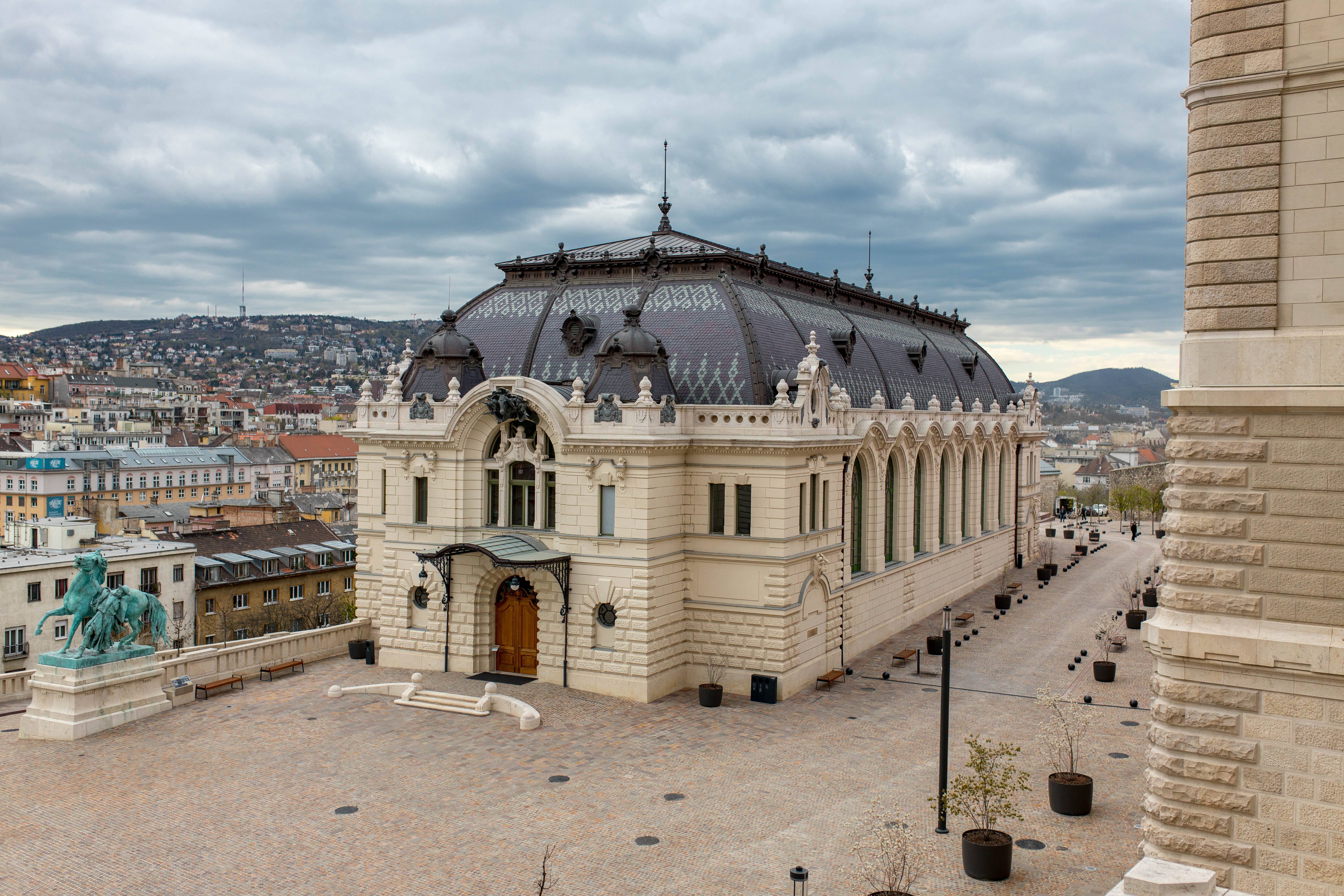 Budapest 452