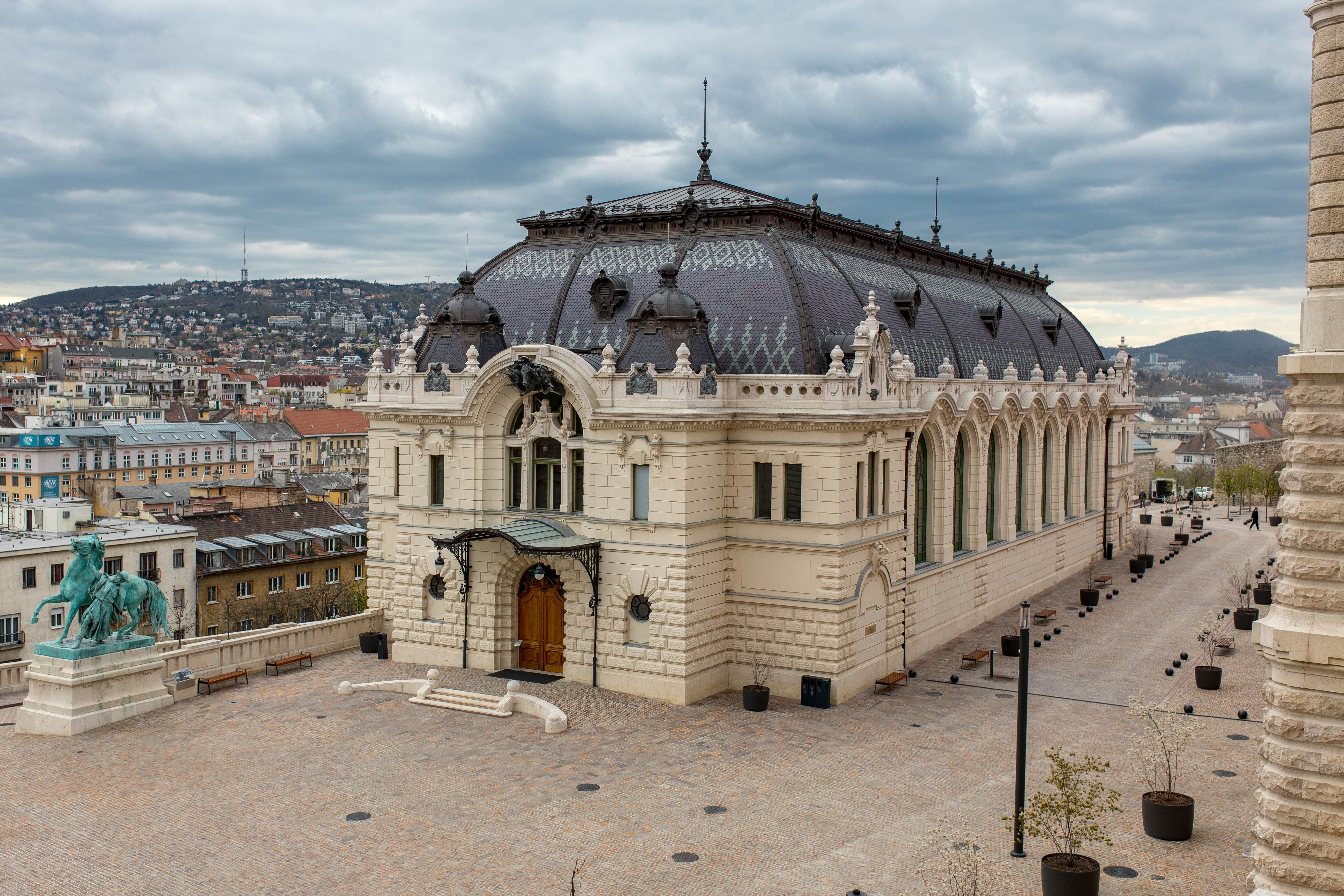 Budapest 453