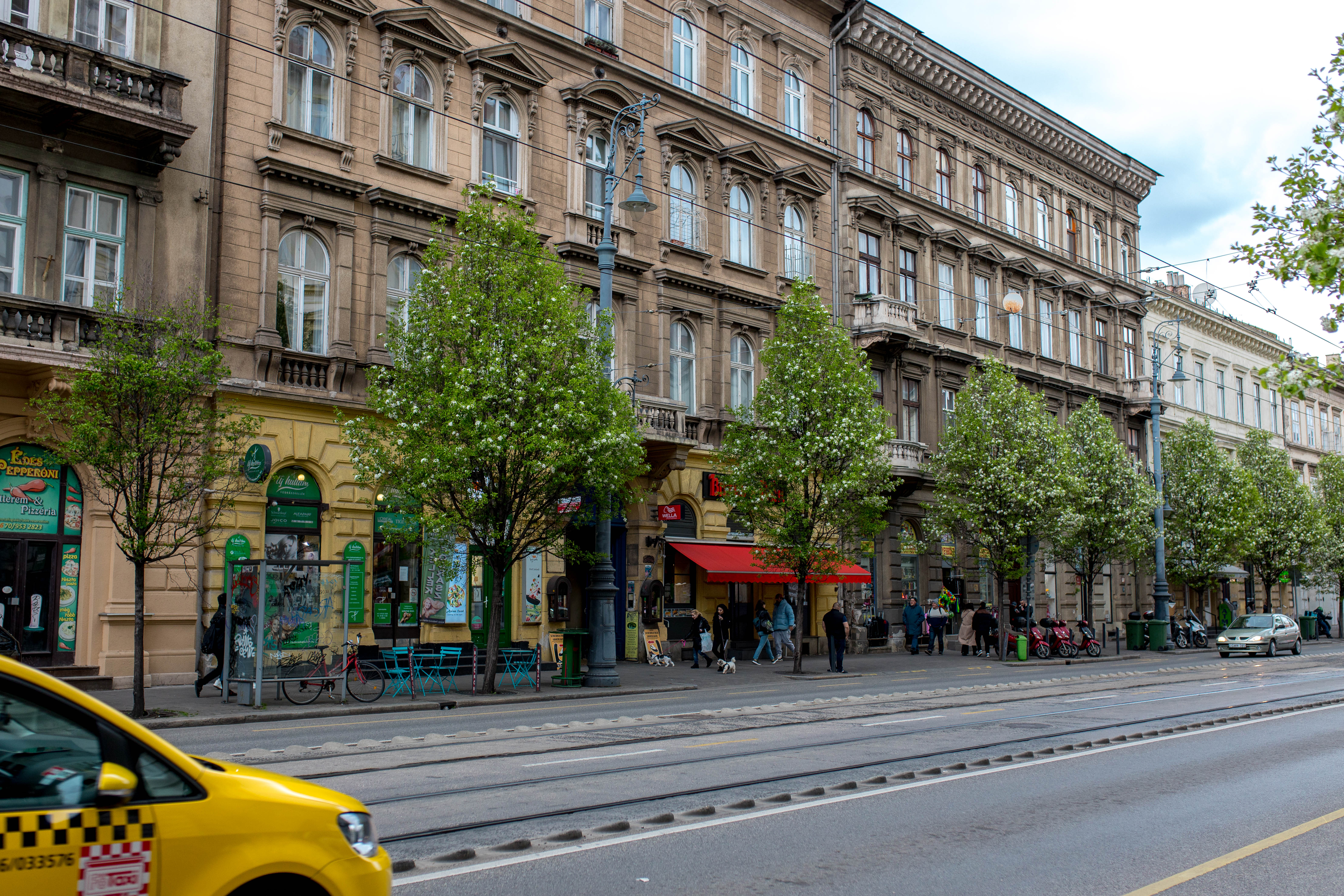 Budapest 587
