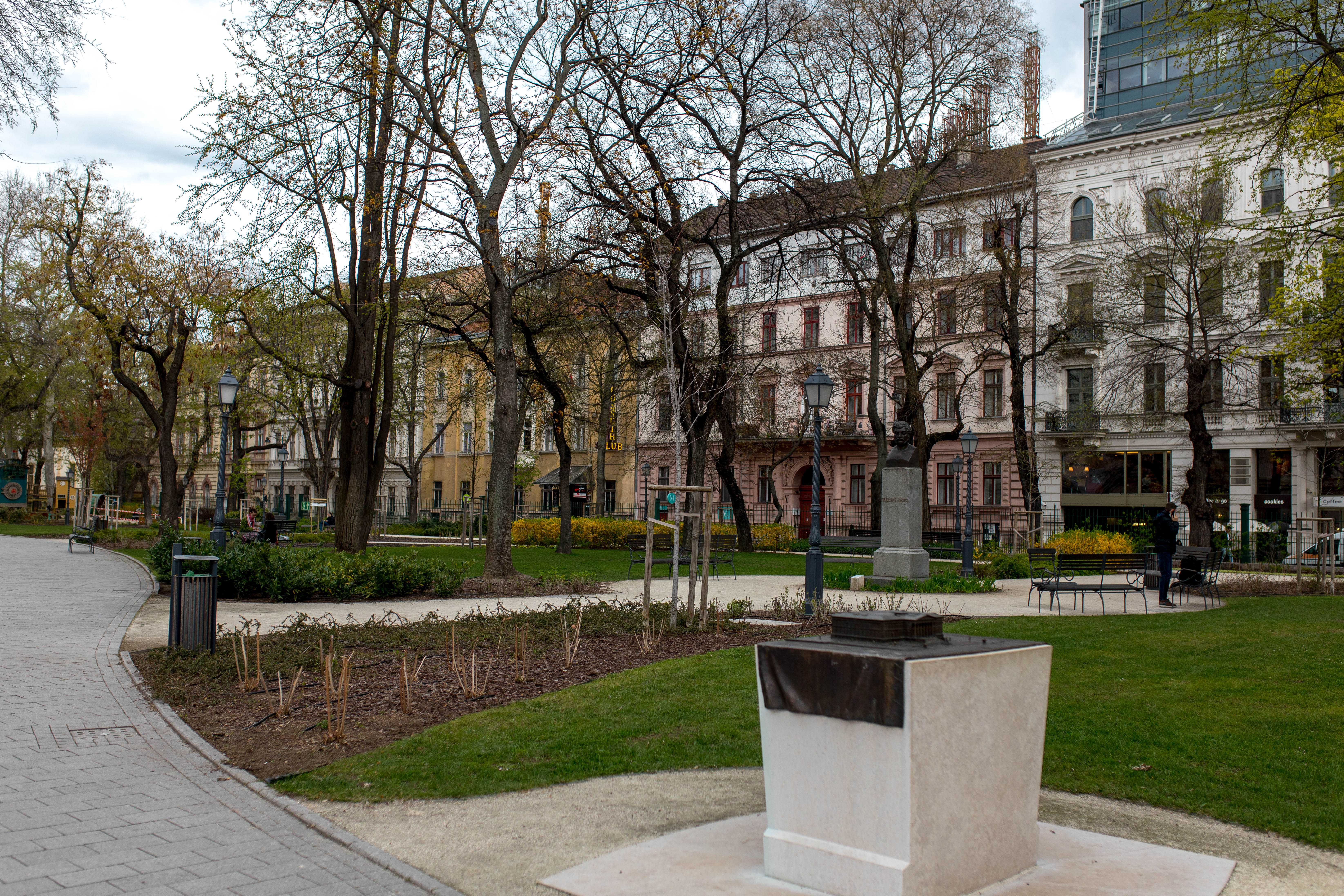 Budapest 608