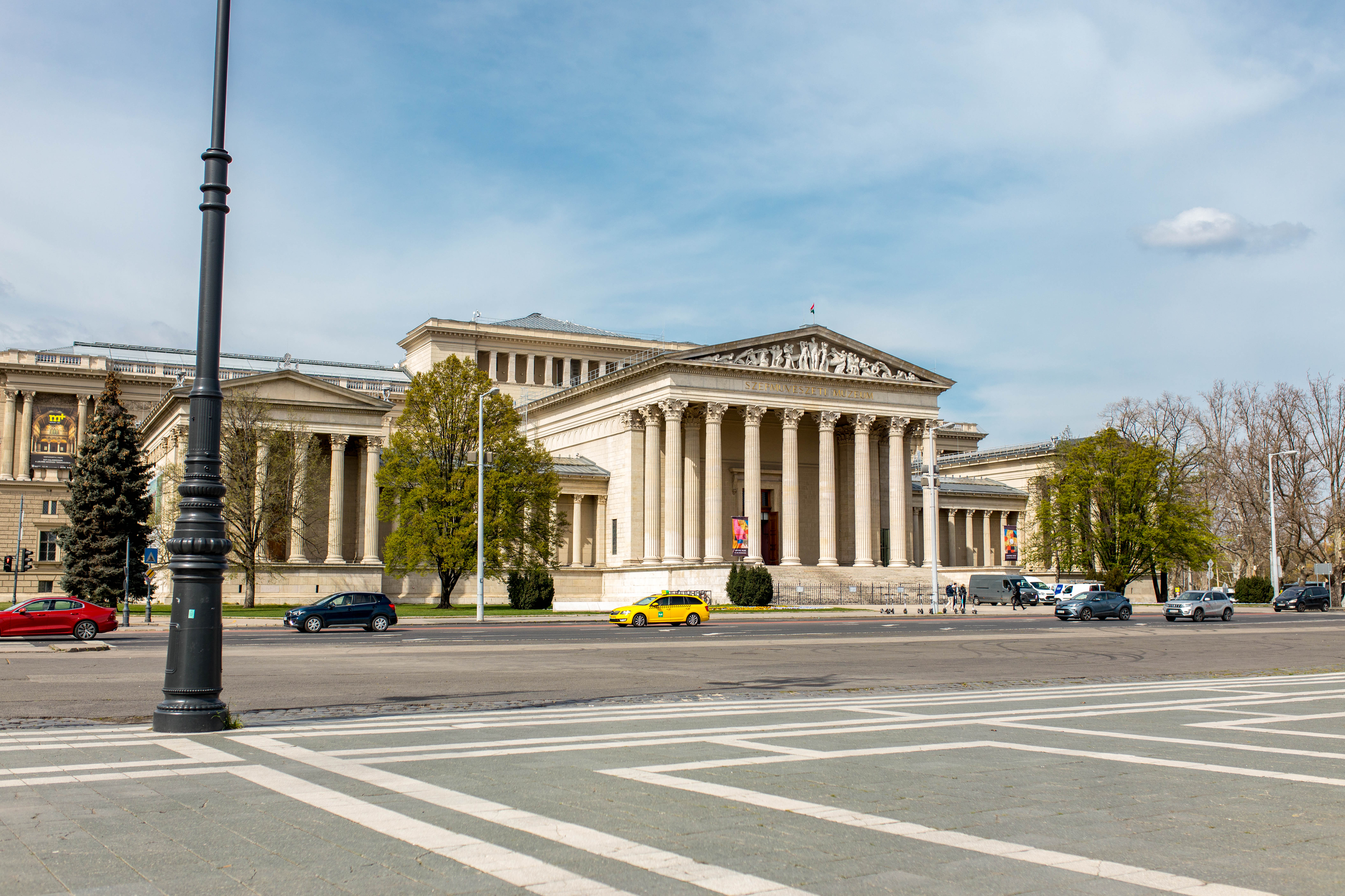 Budapest 807