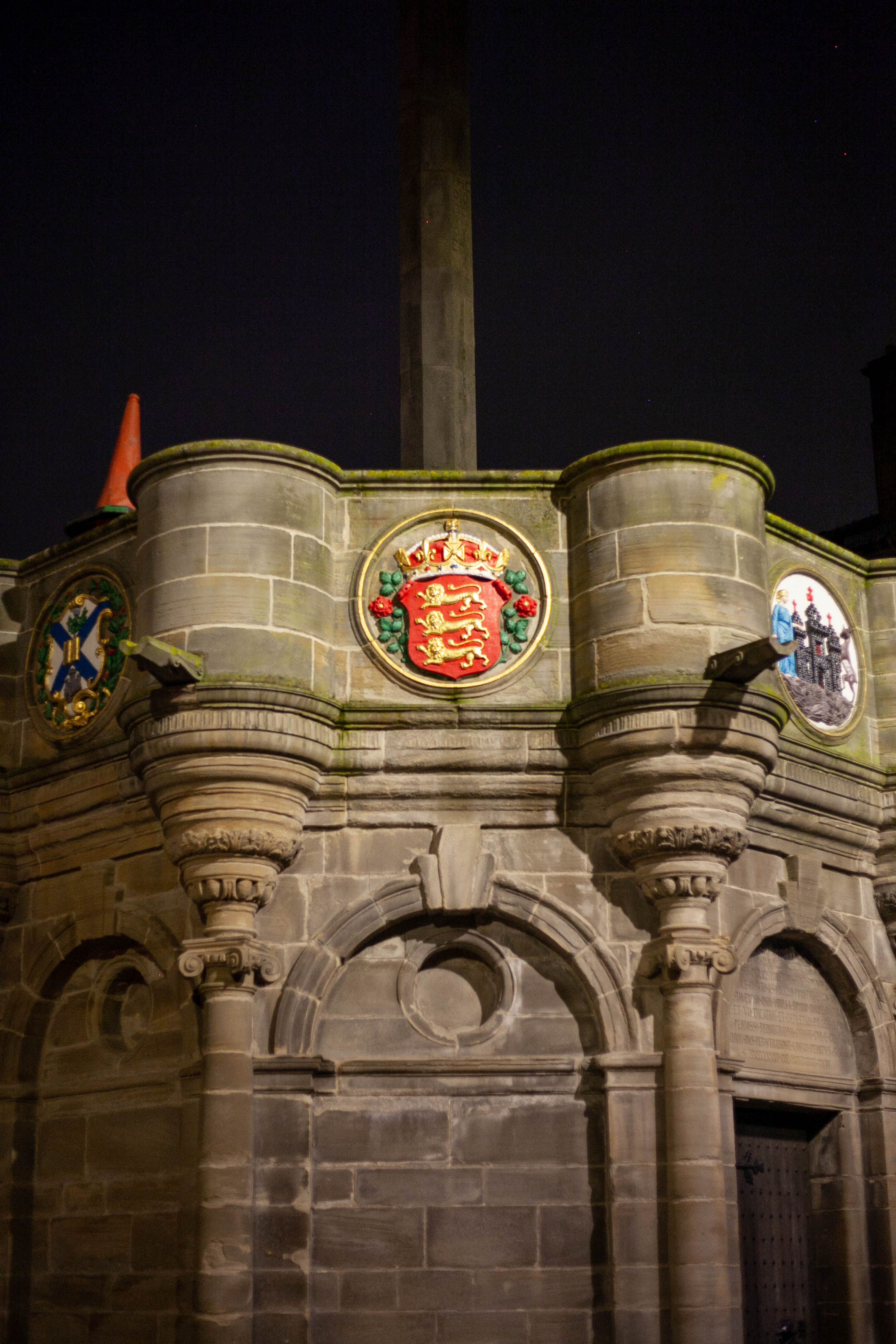Edinburgh 44