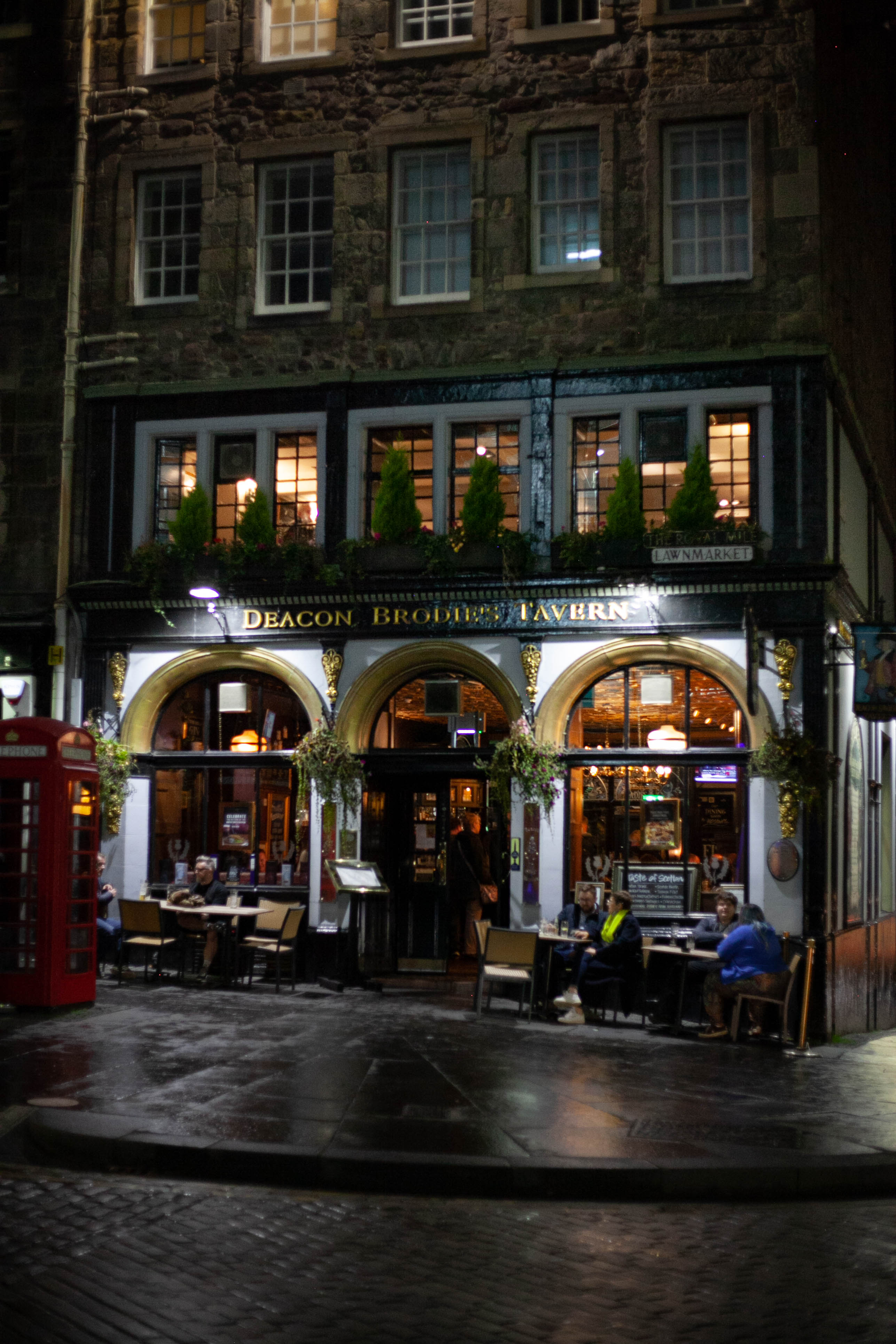 Edinburgh 57