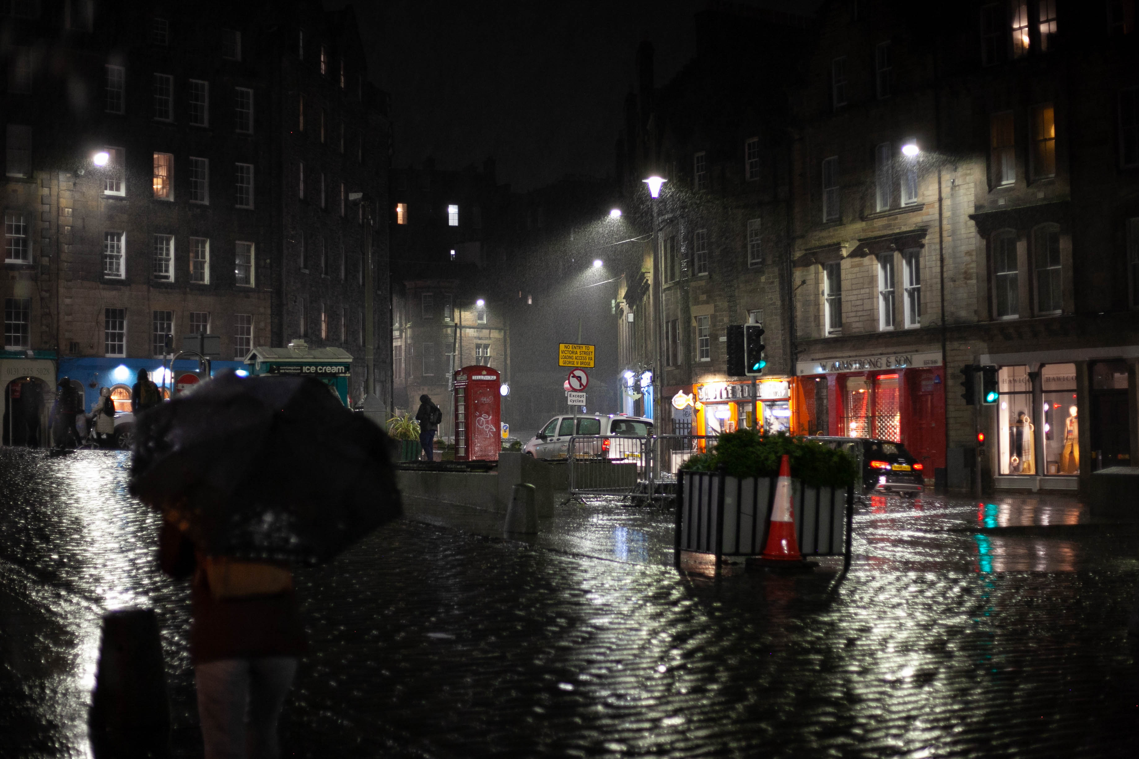 Edinburgh 77