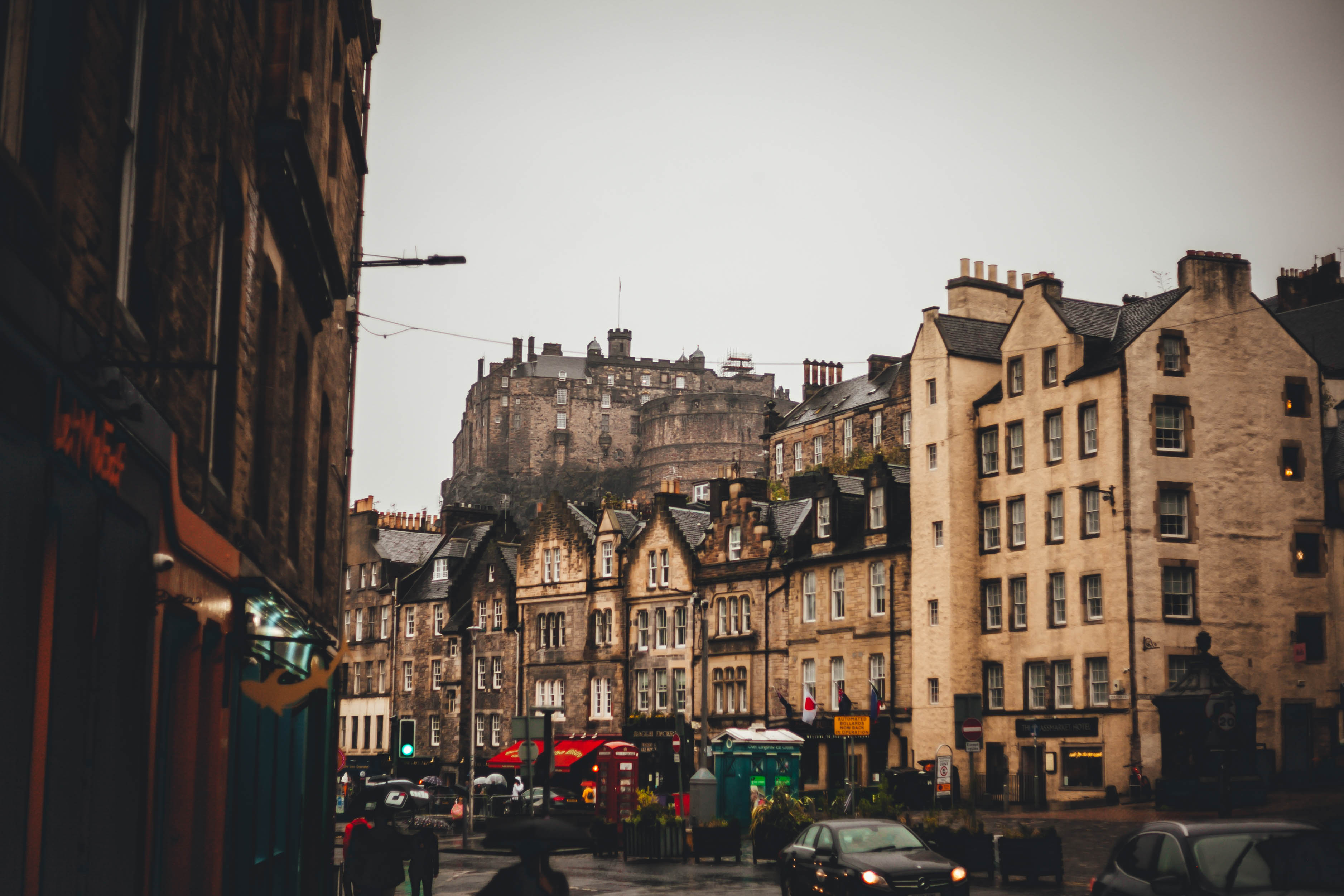 Edinburgh 143