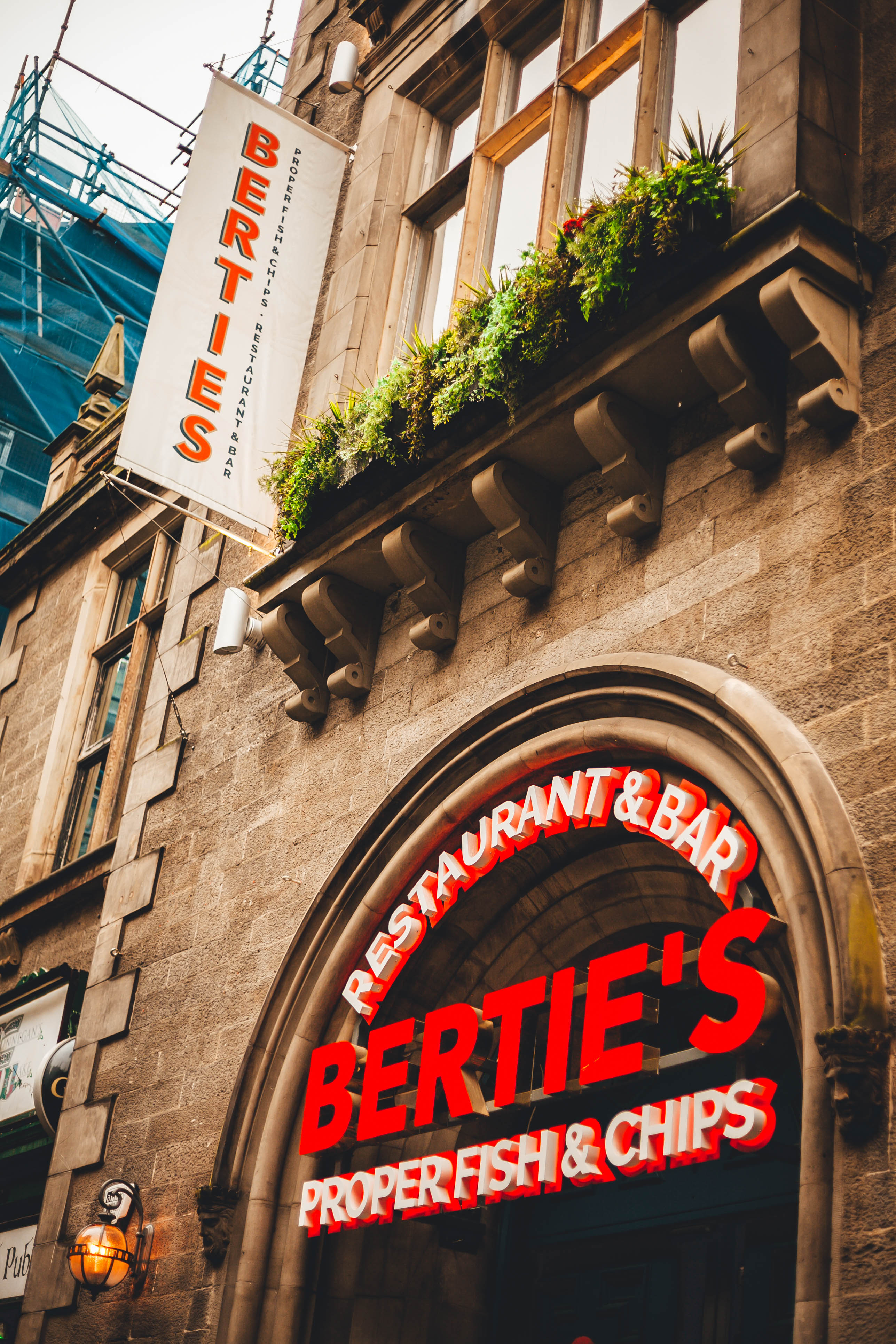 Edinburgh 183