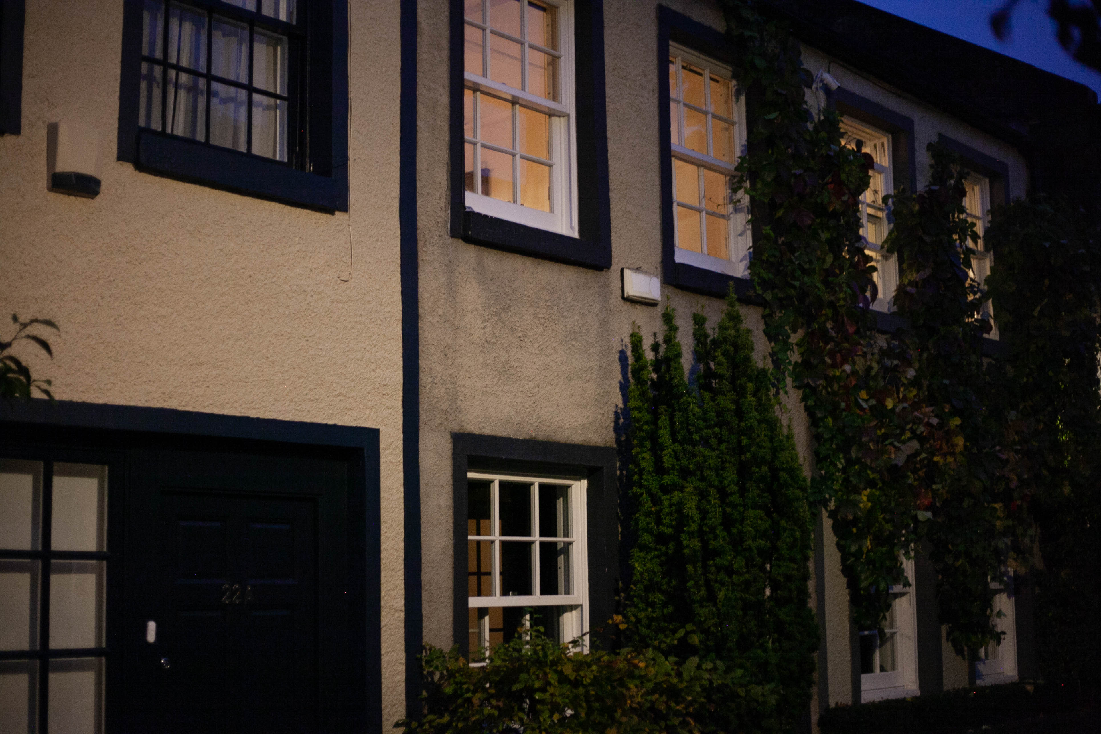 Edinburgh 275