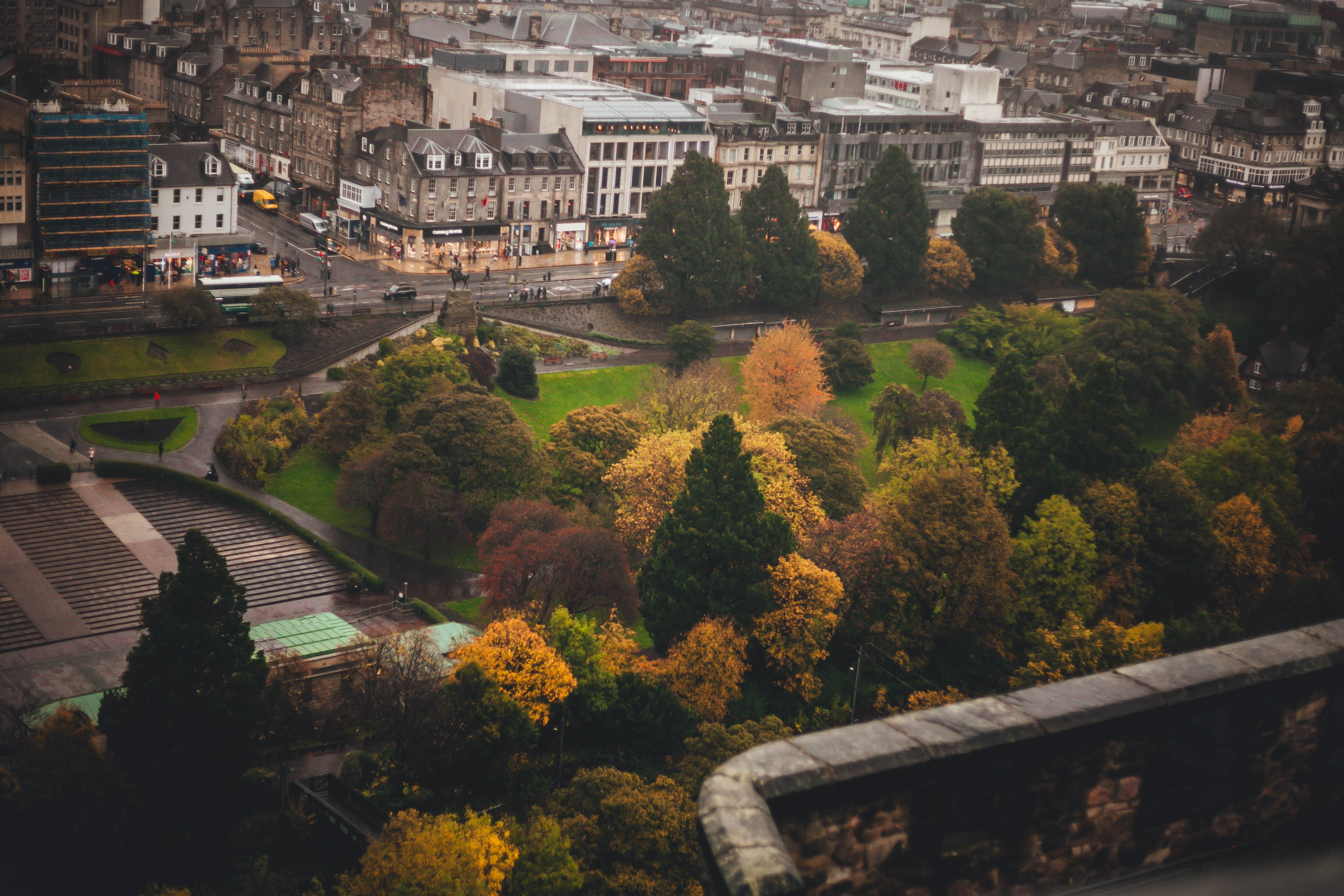 Edinburgh 370