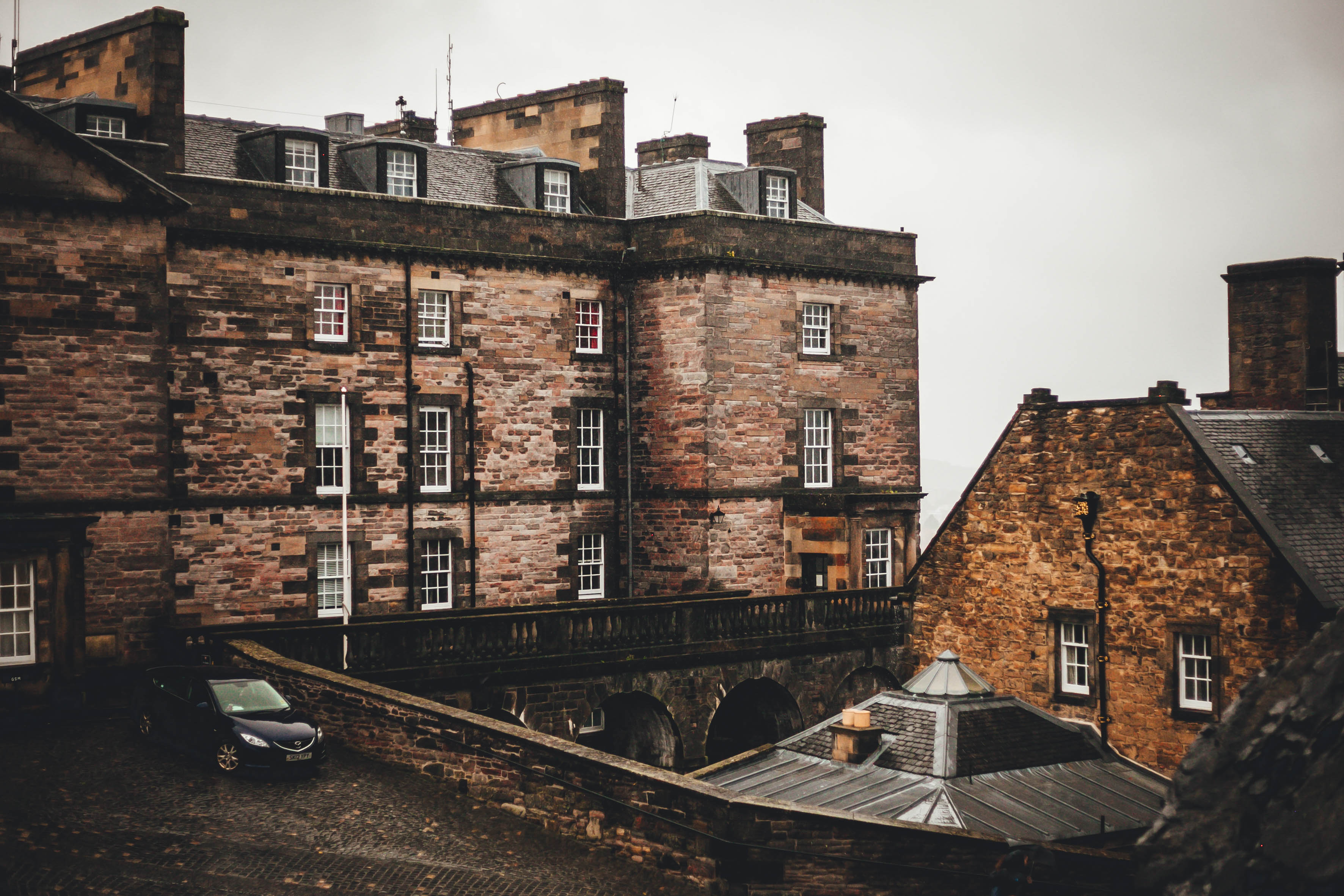 Edinburgh 432