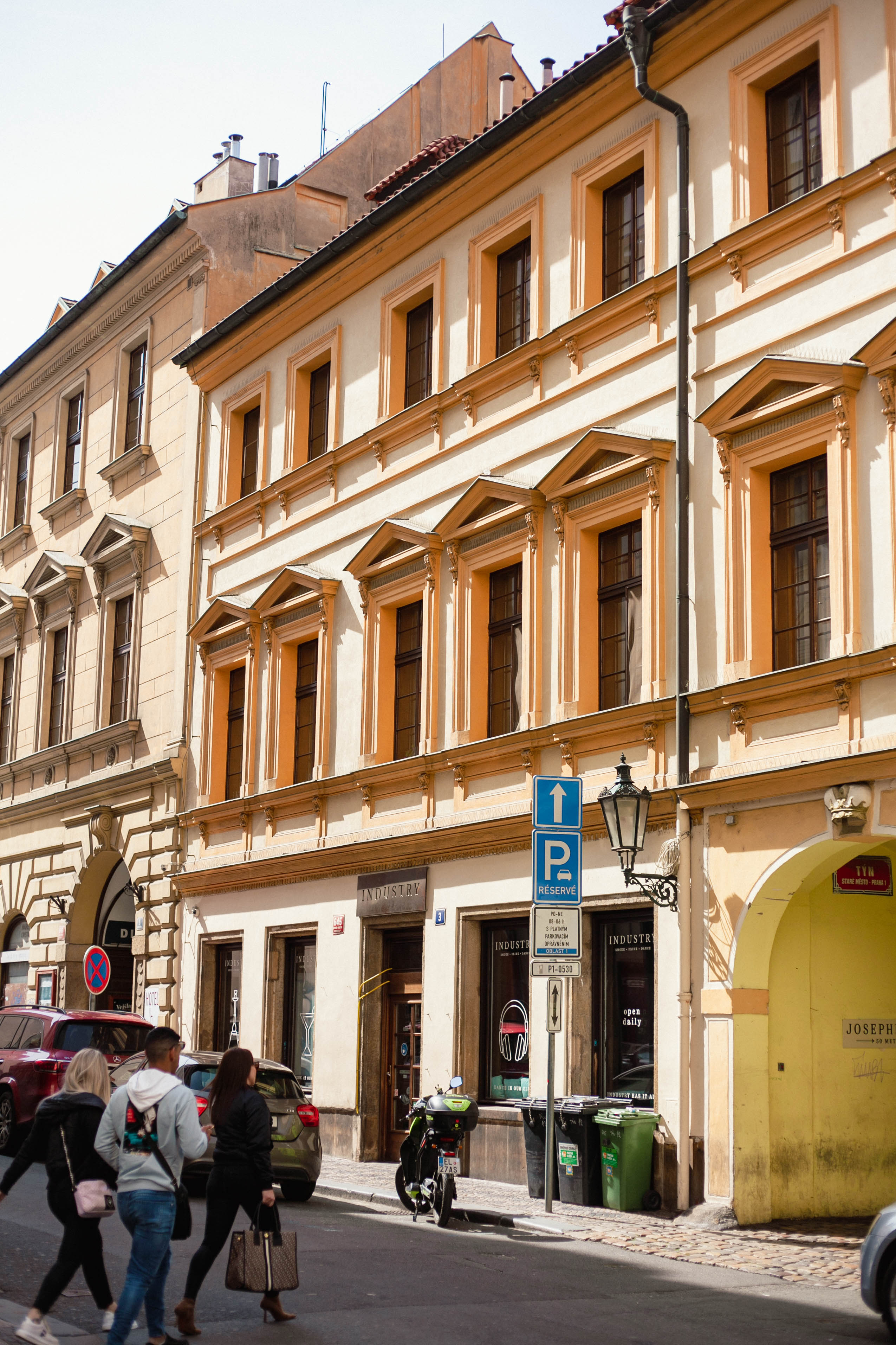 Prague 104