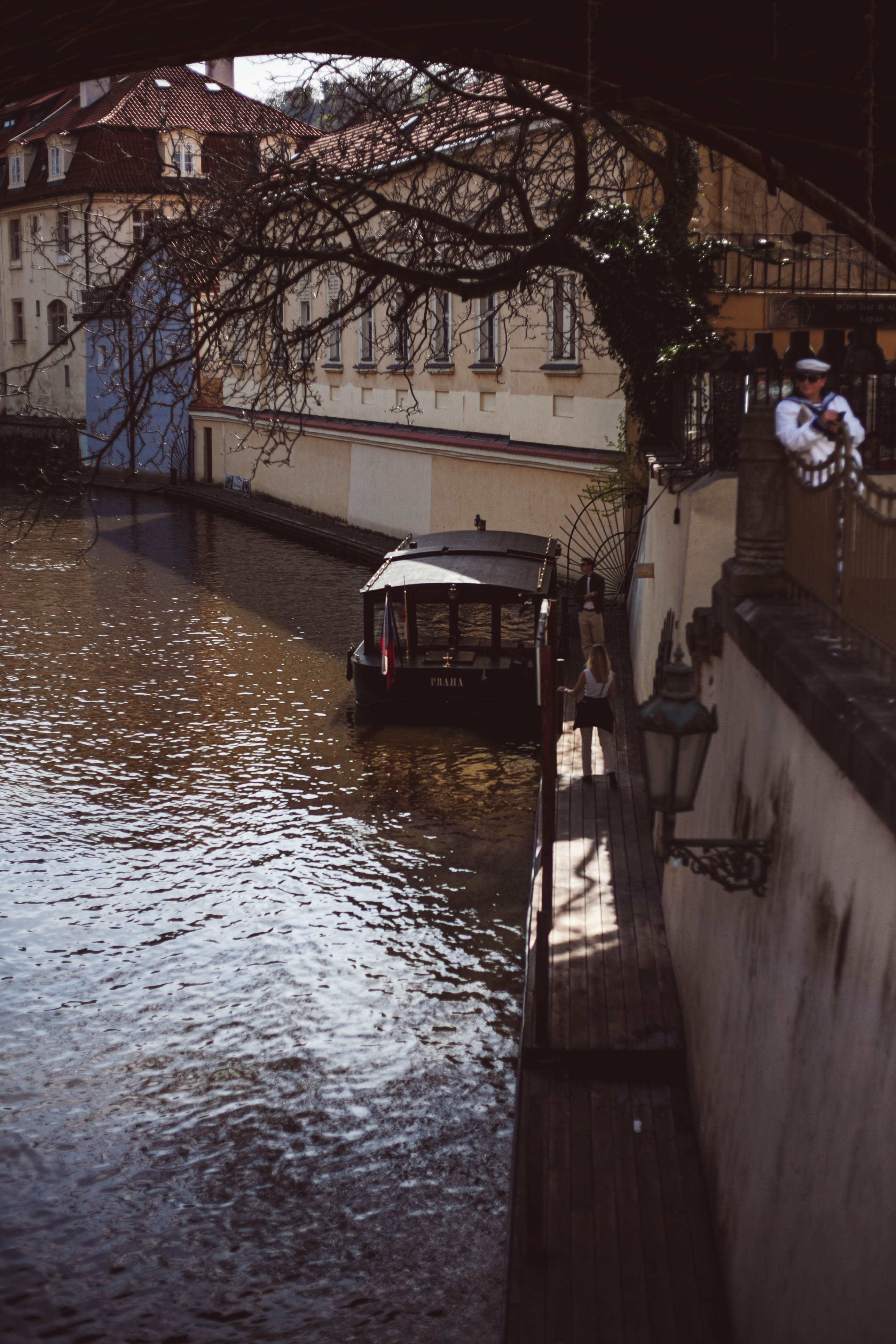 Prague 275