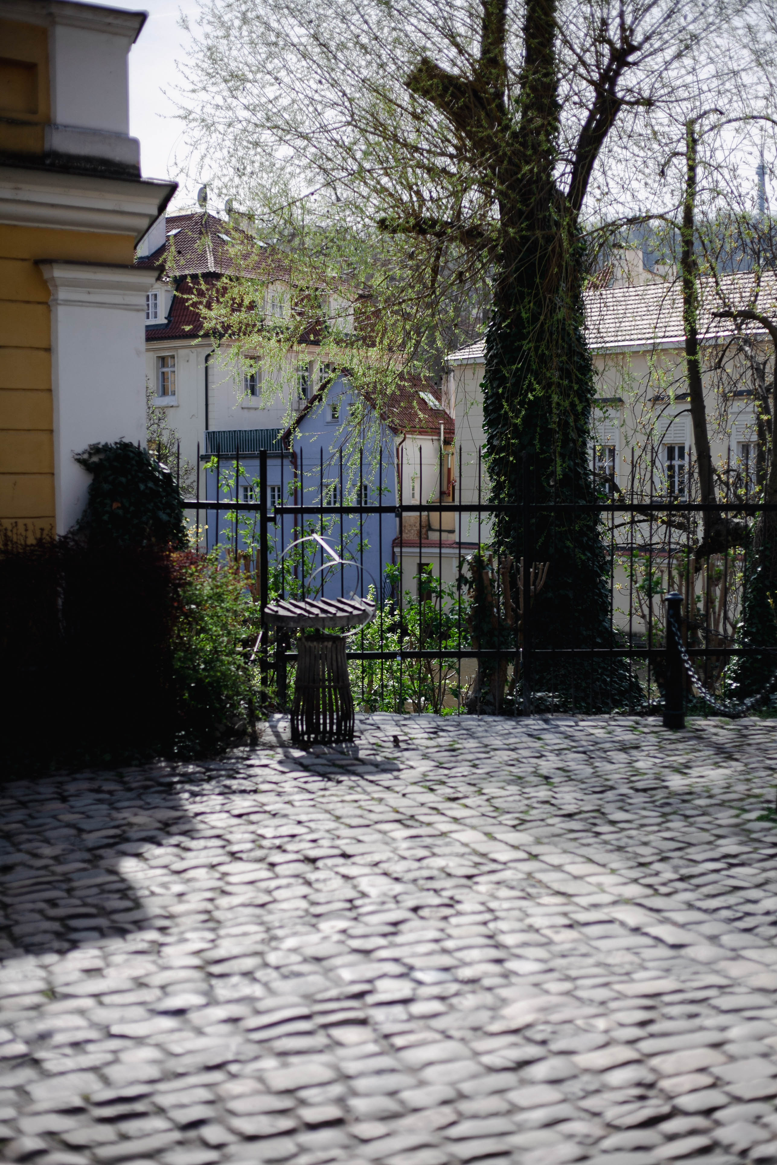 Prague 277