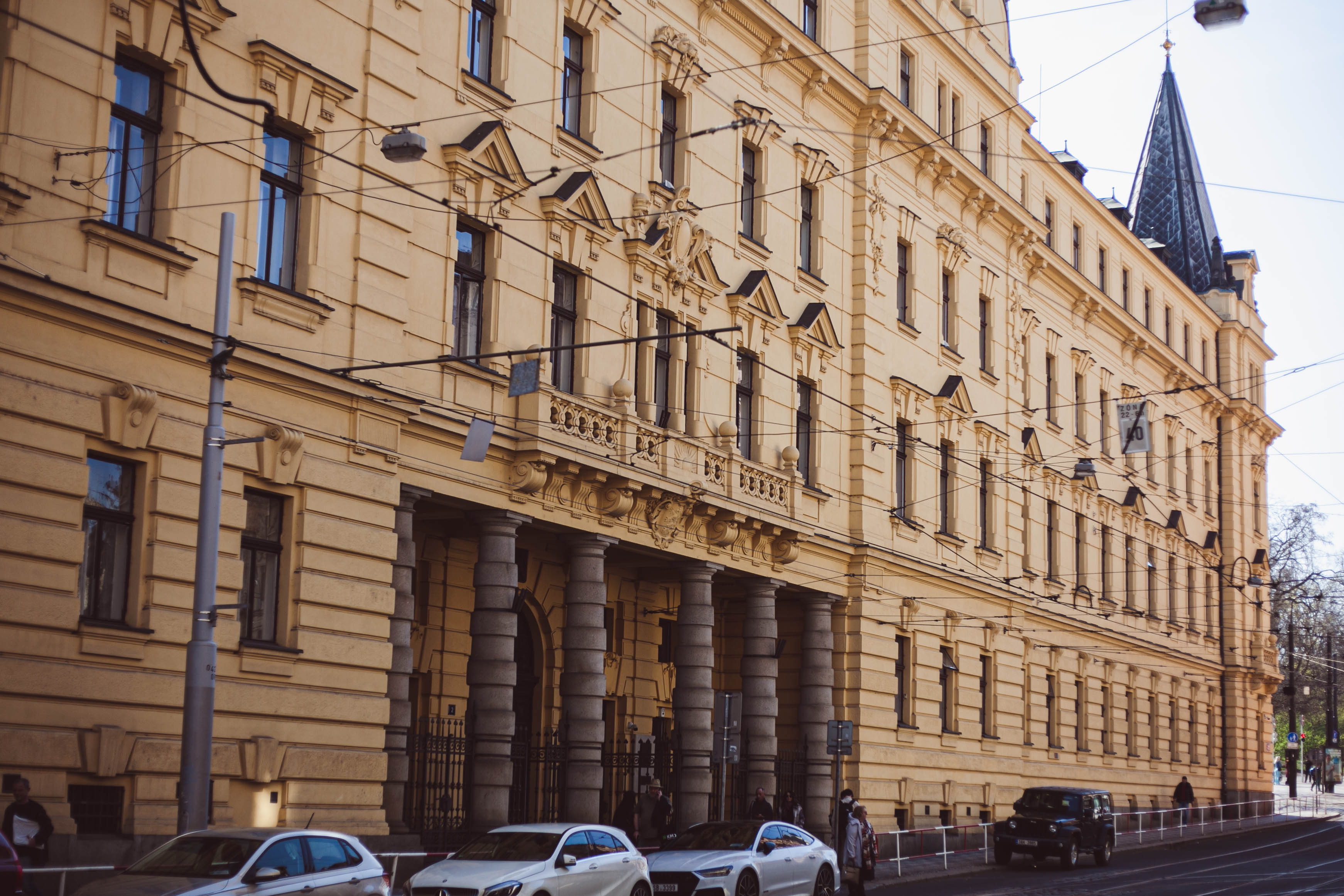 Prague 311