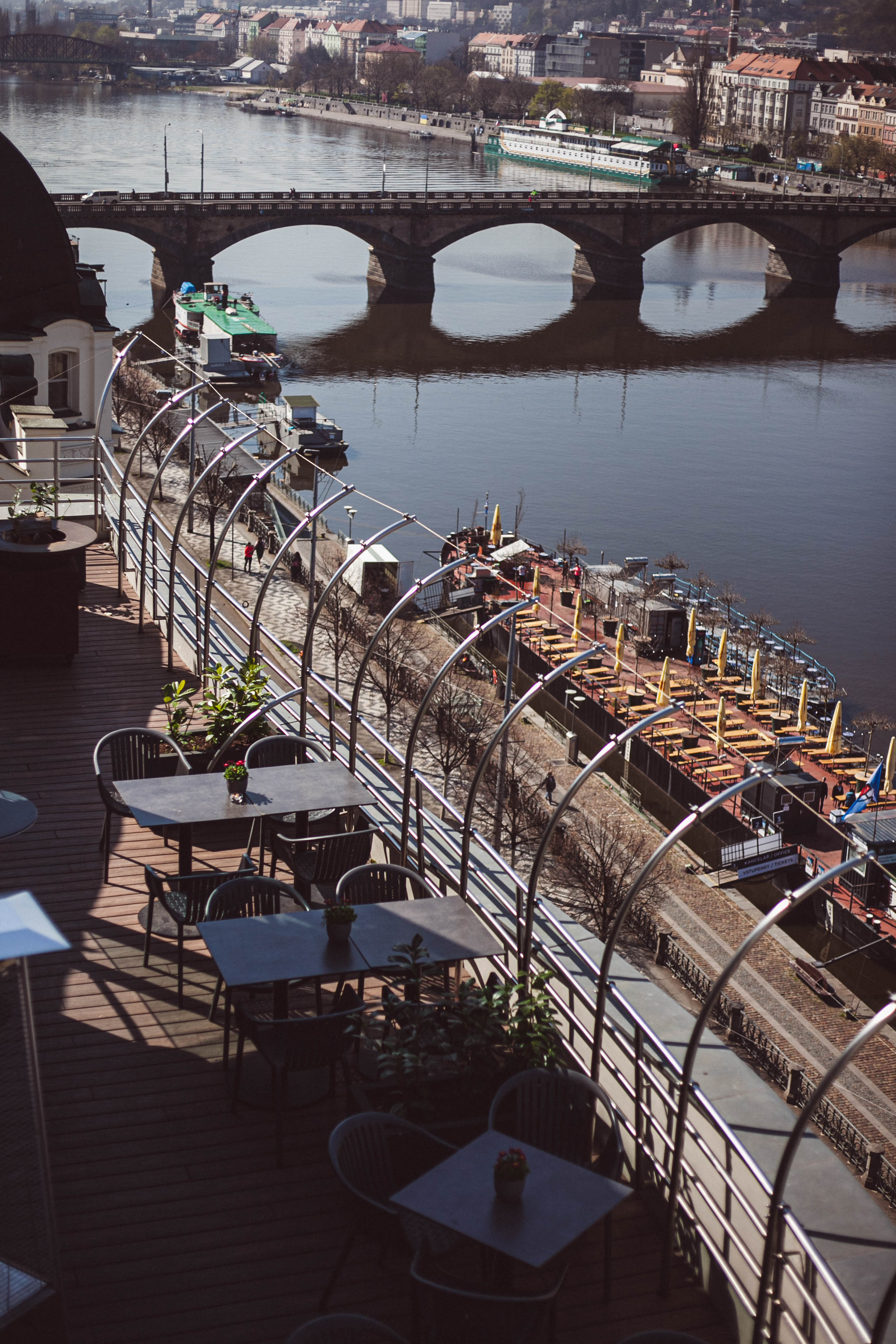 Prague 331