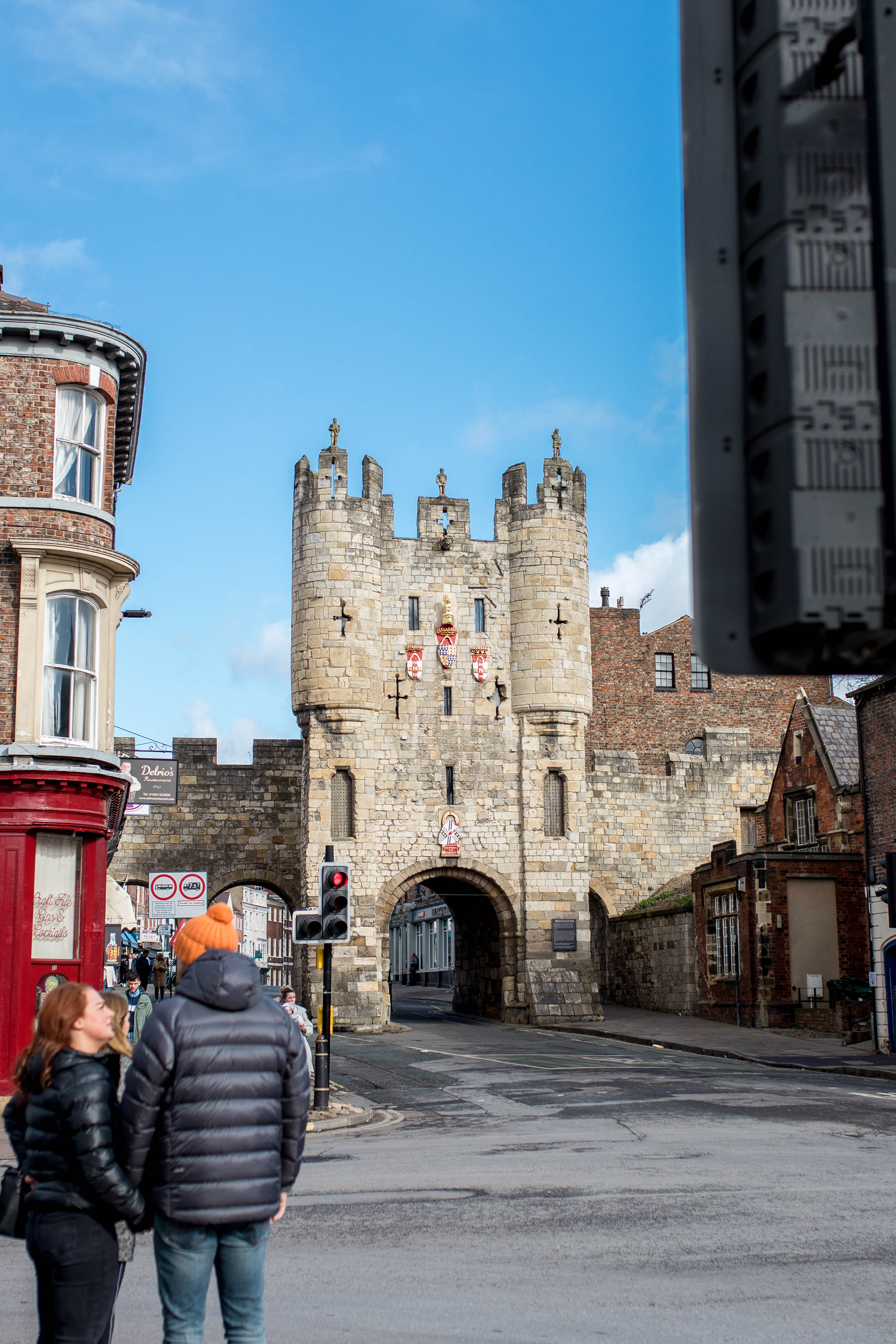 York 32