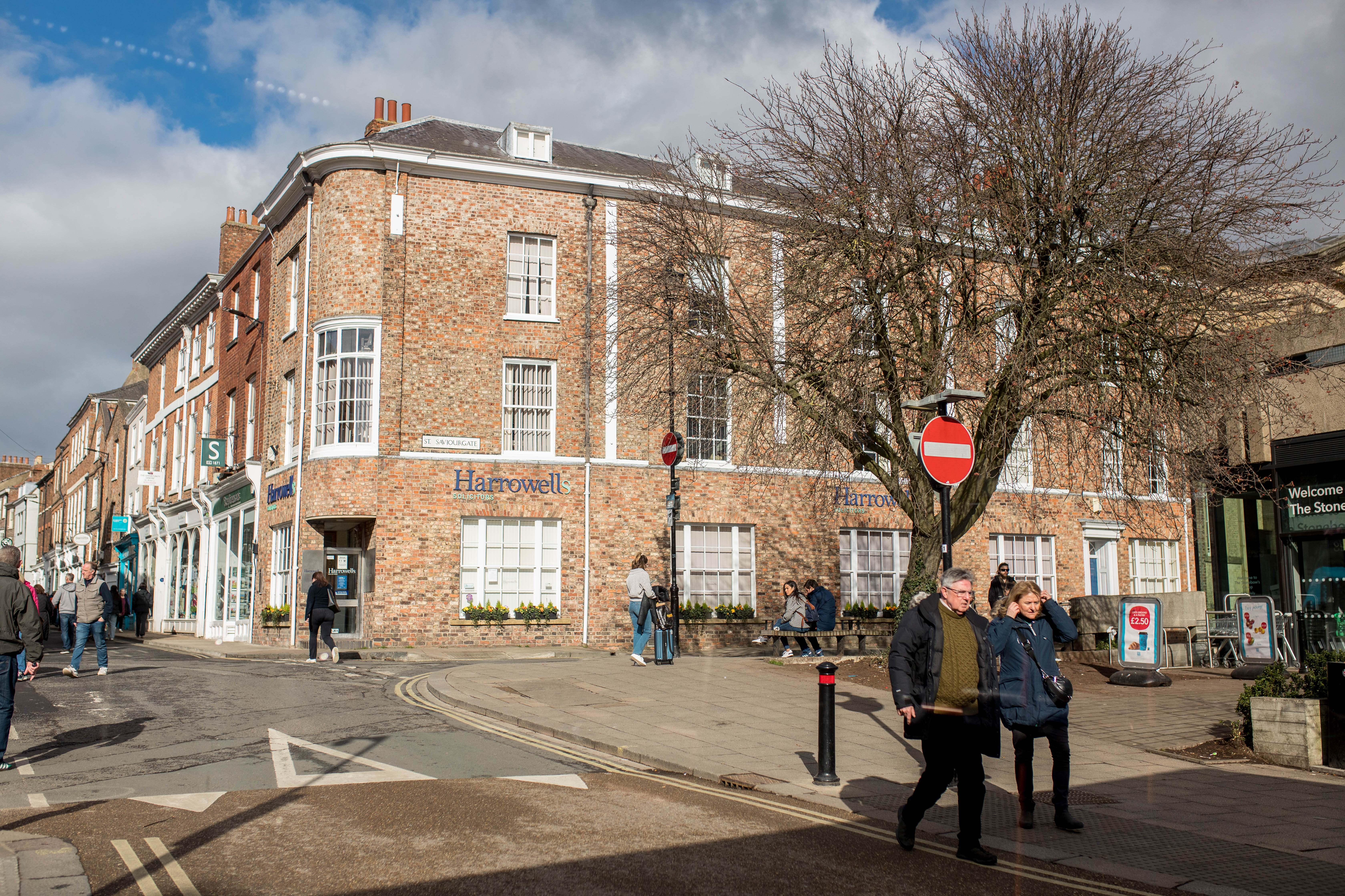 York 46