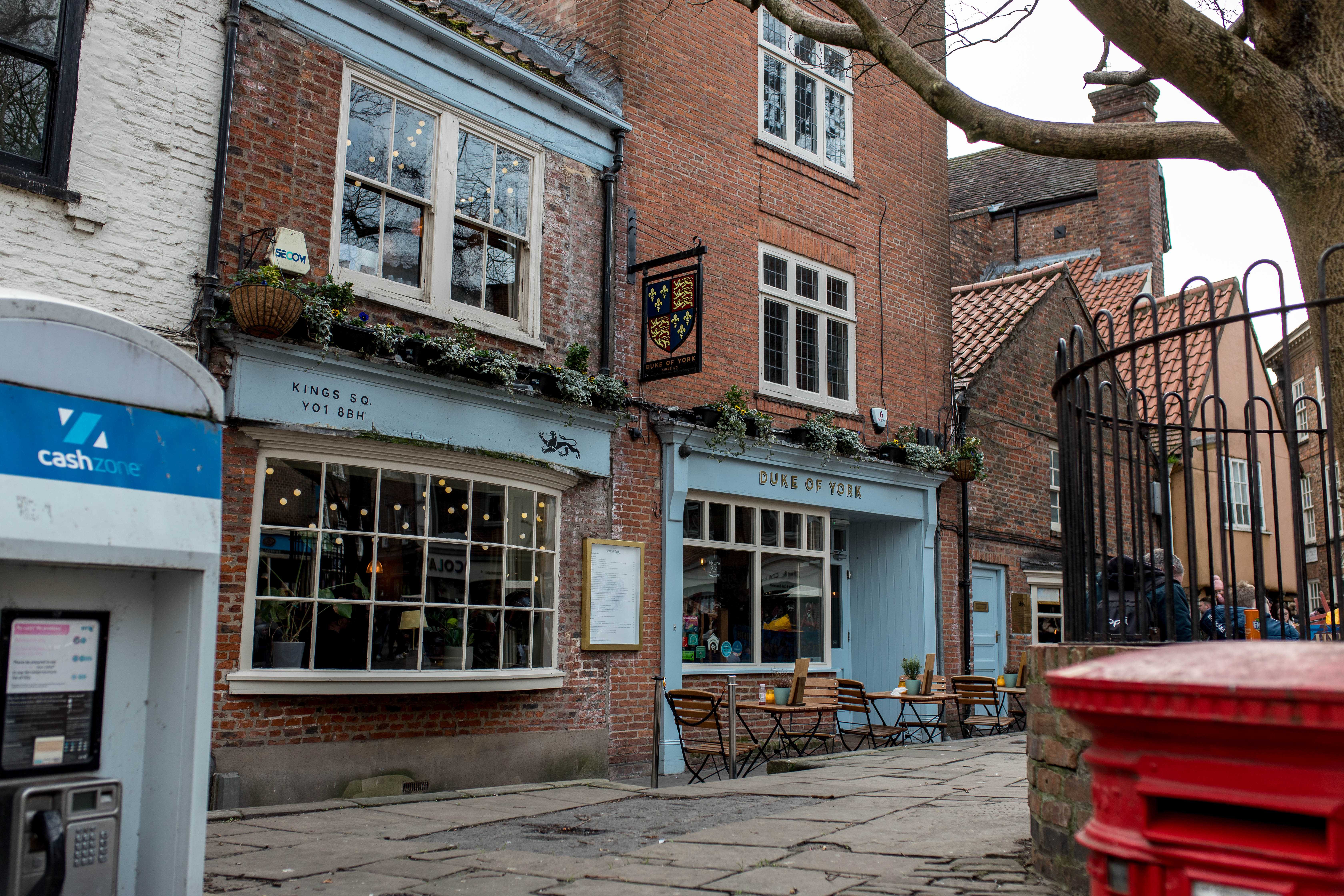 York 137