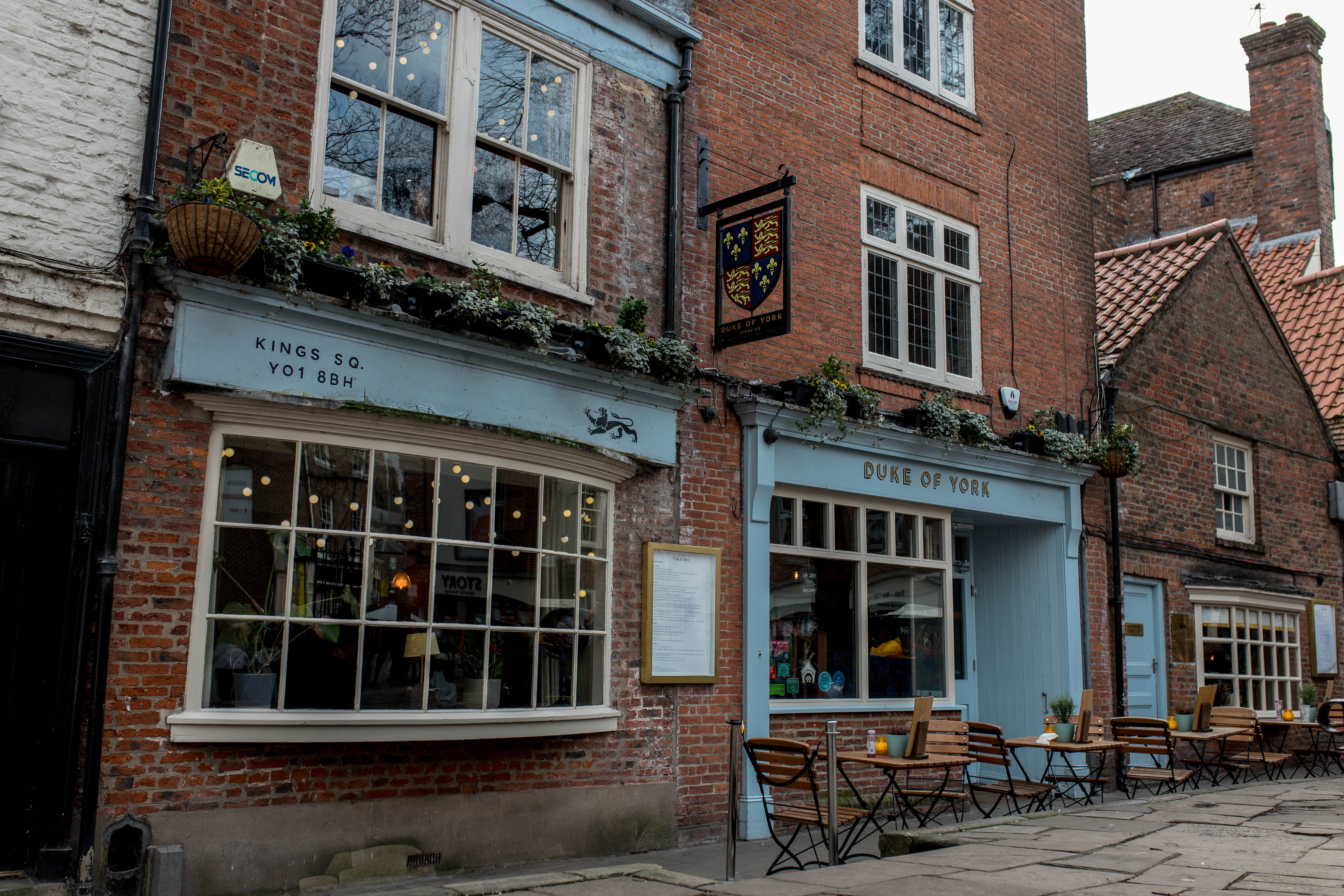 York 138