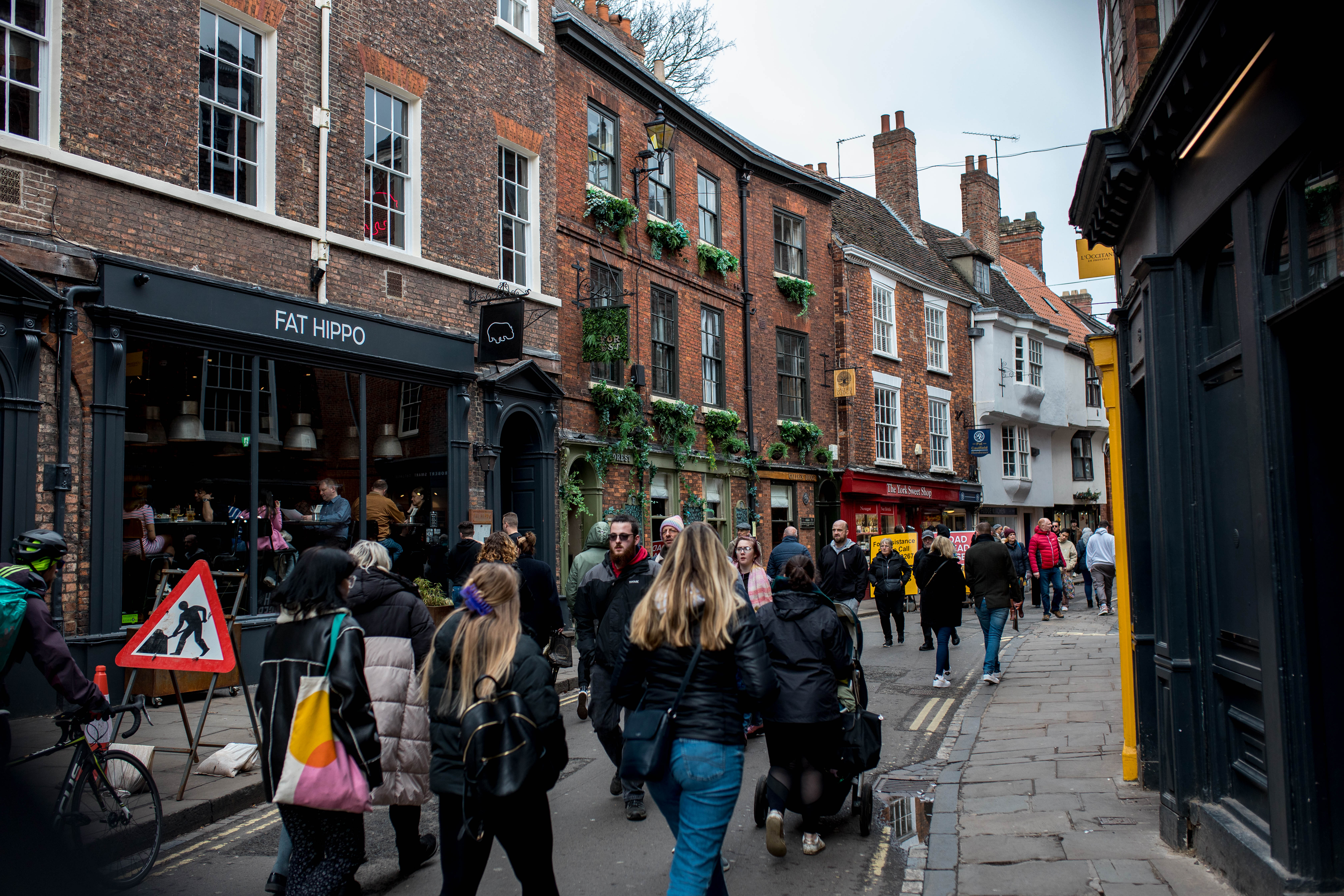York 221