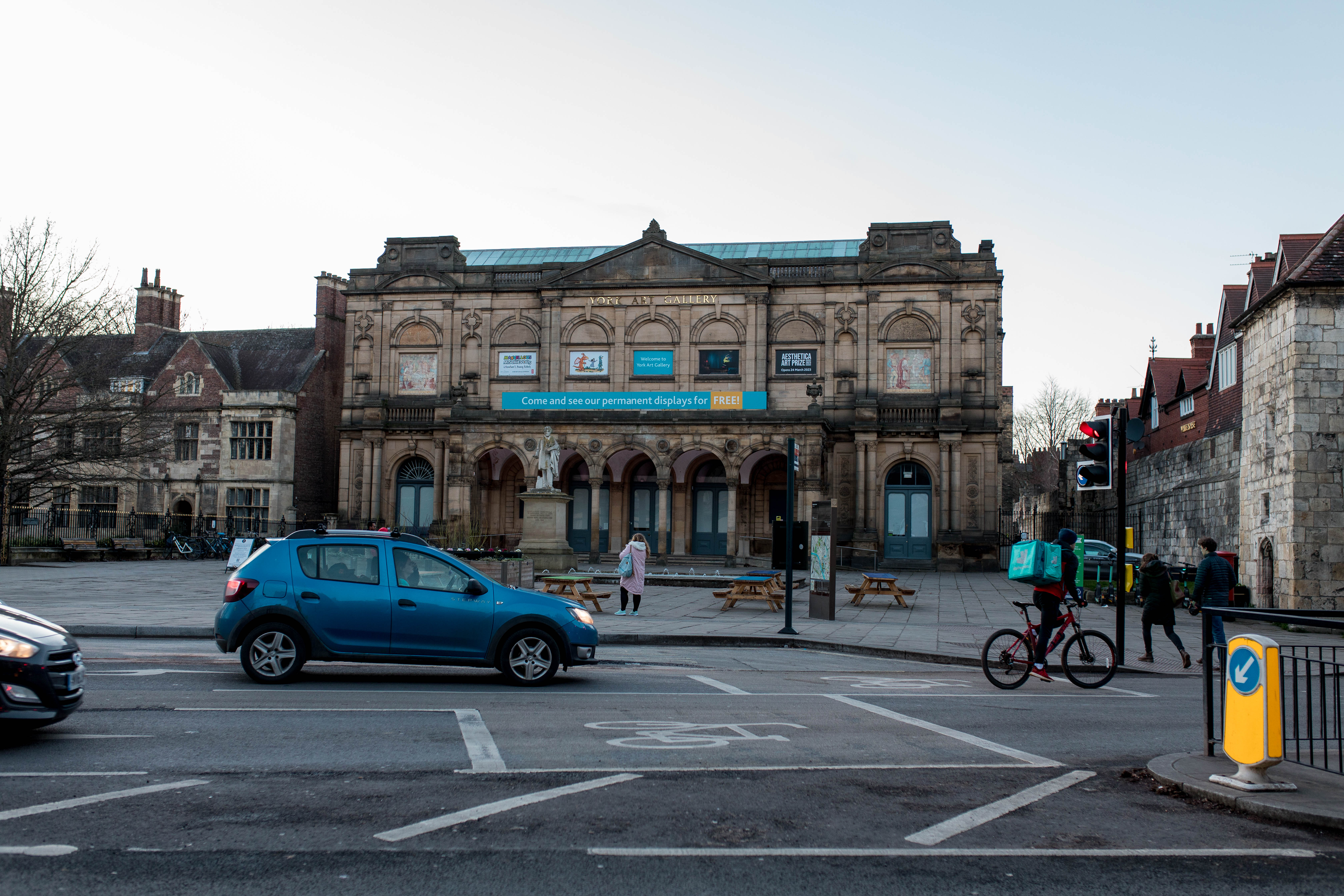 York 286