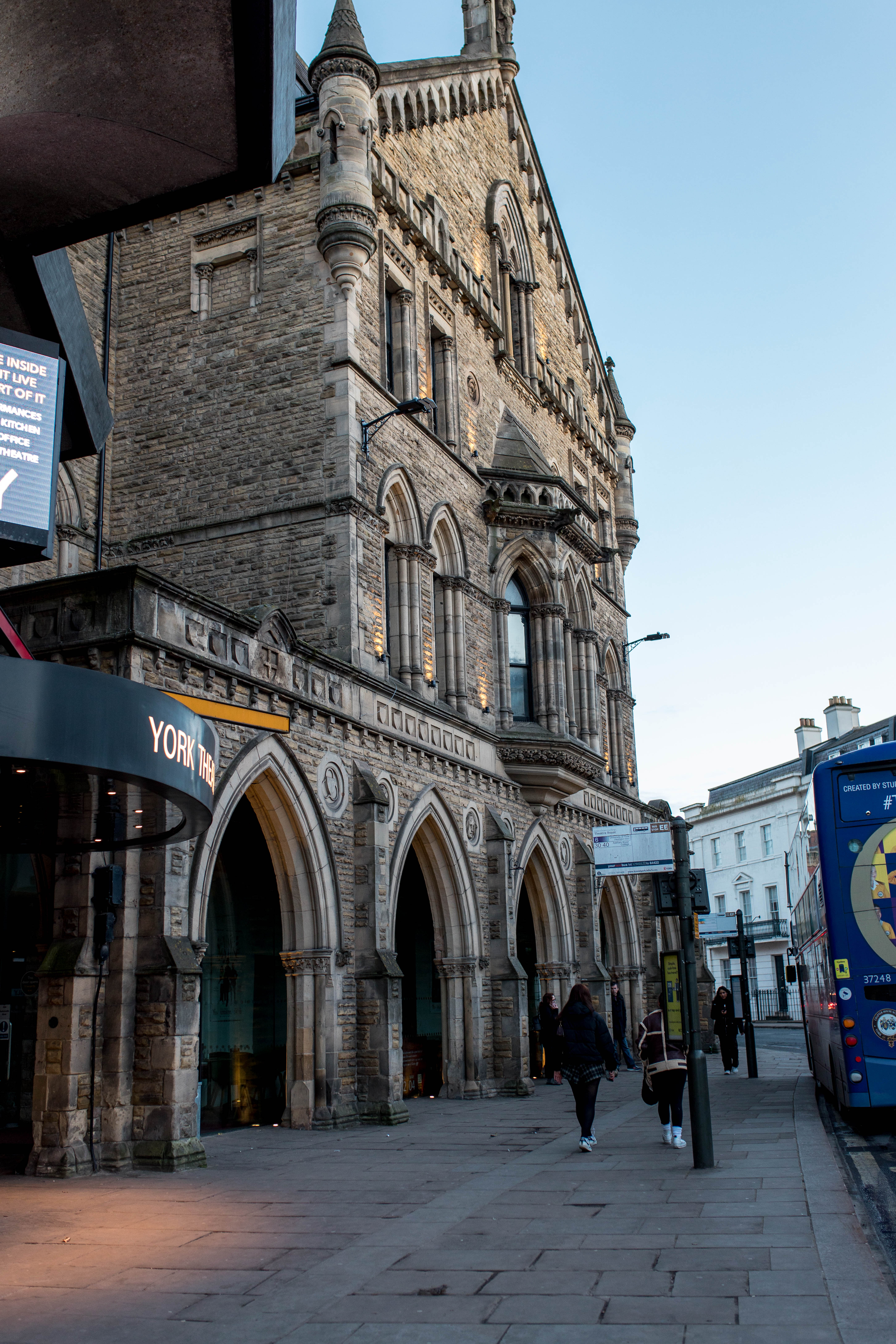 York 289