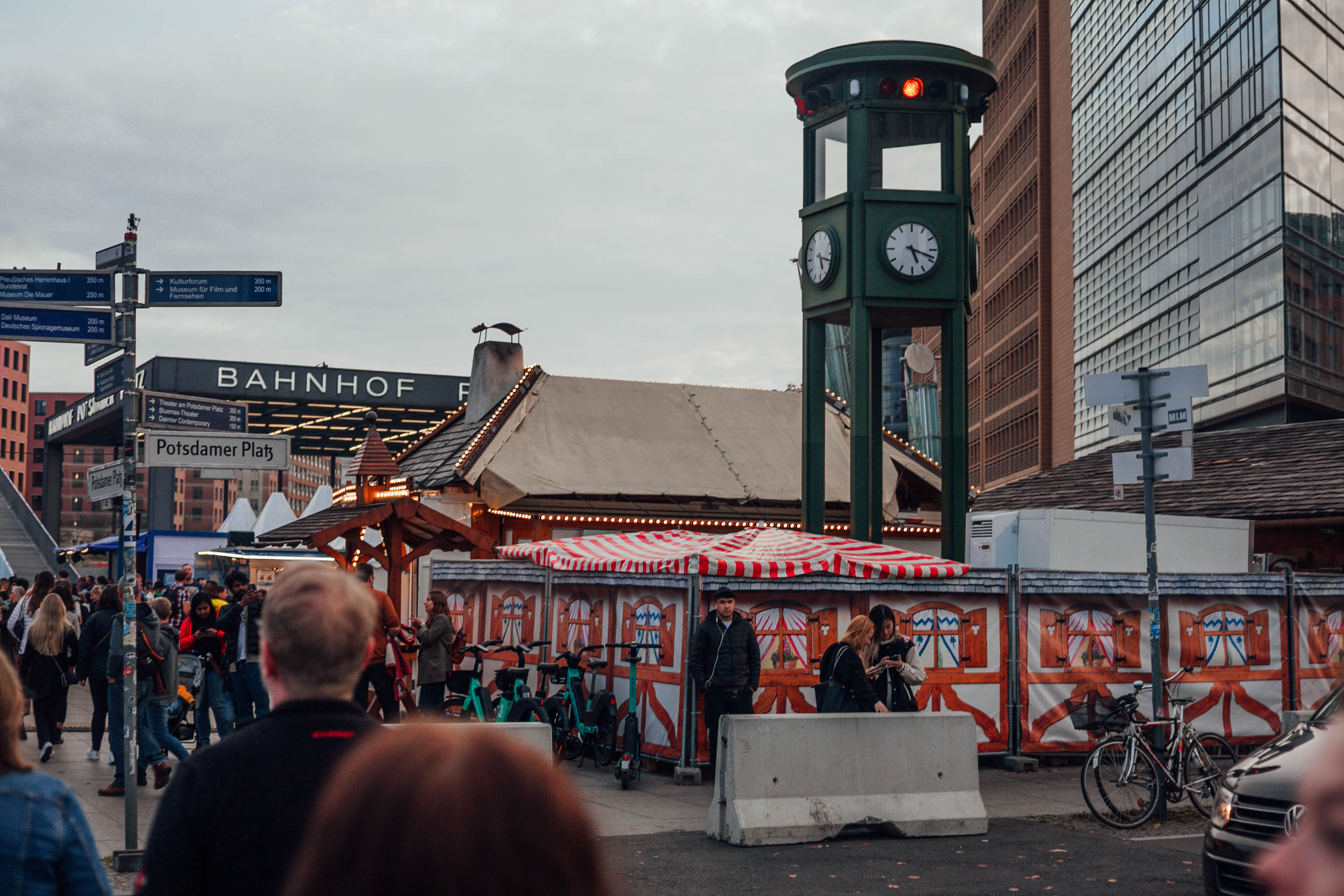 Berlin 208