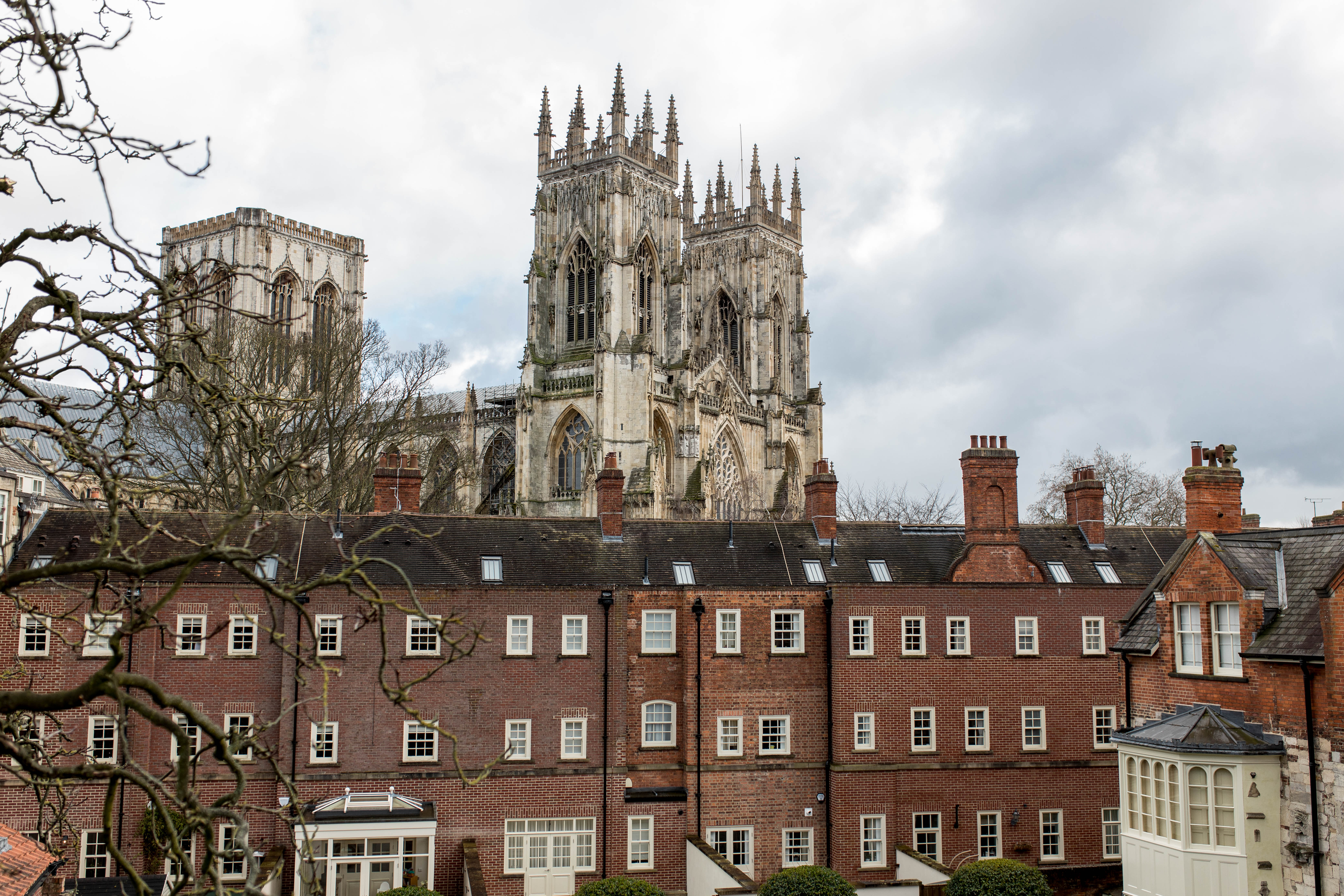 York 536