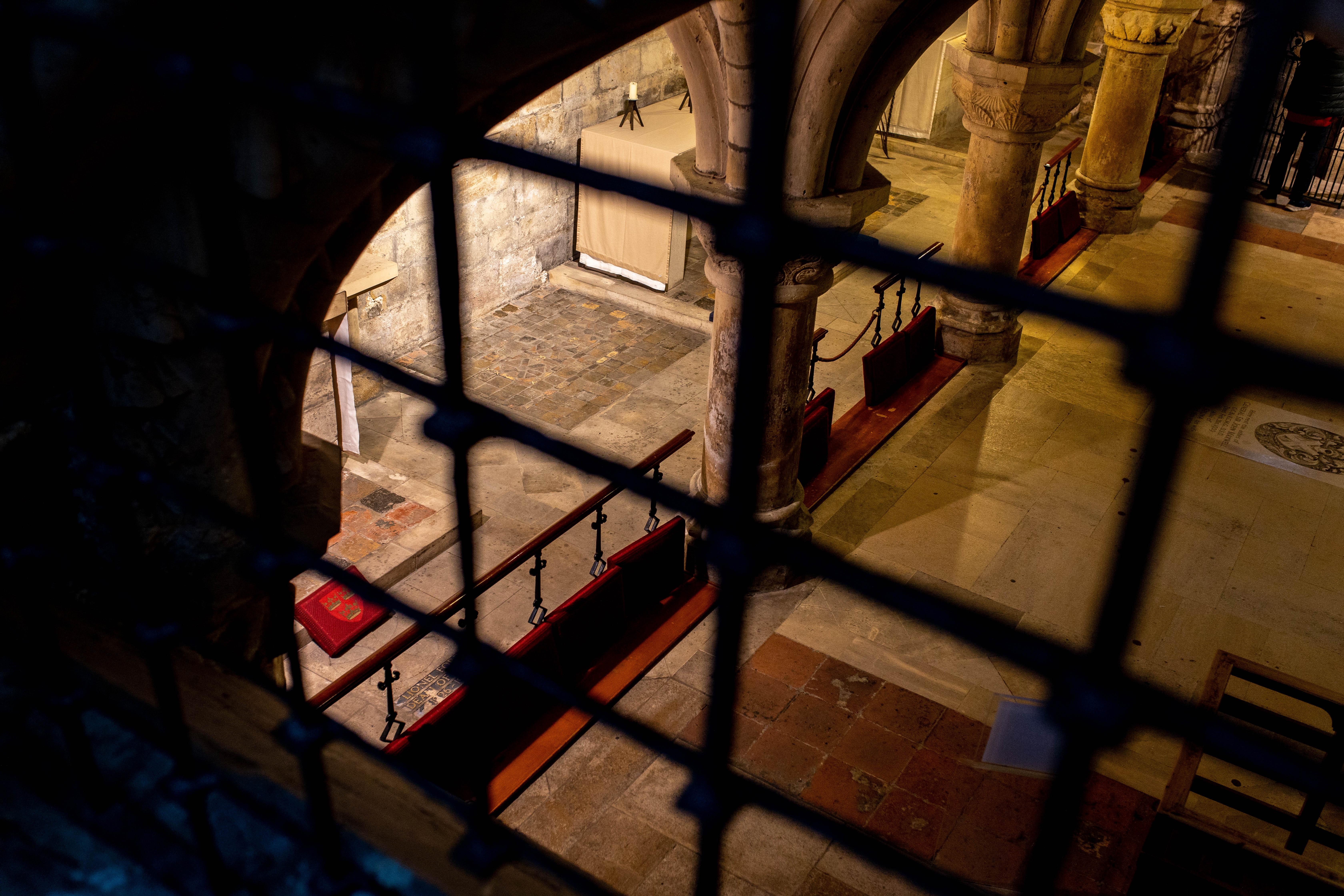 York 633