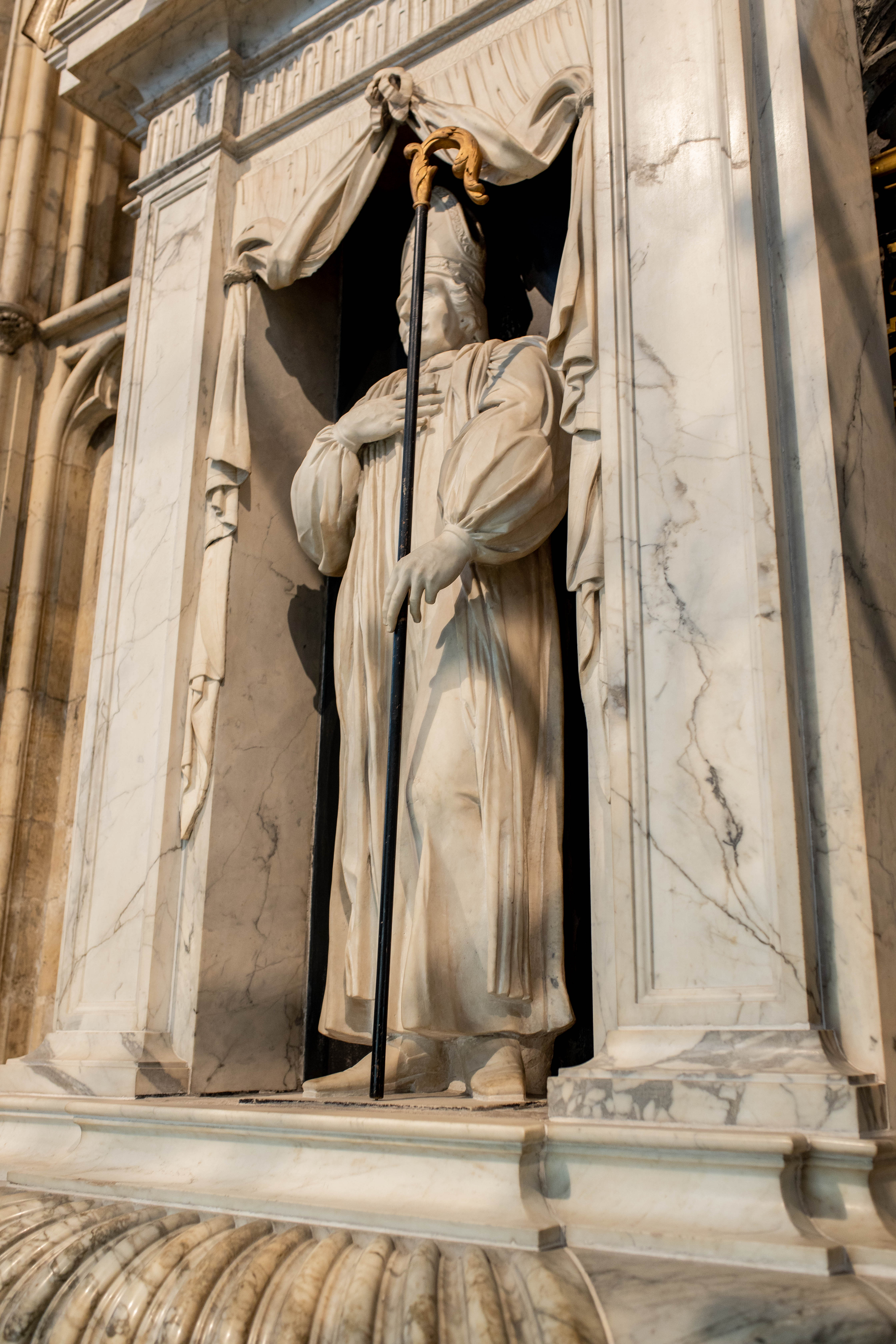 York 654