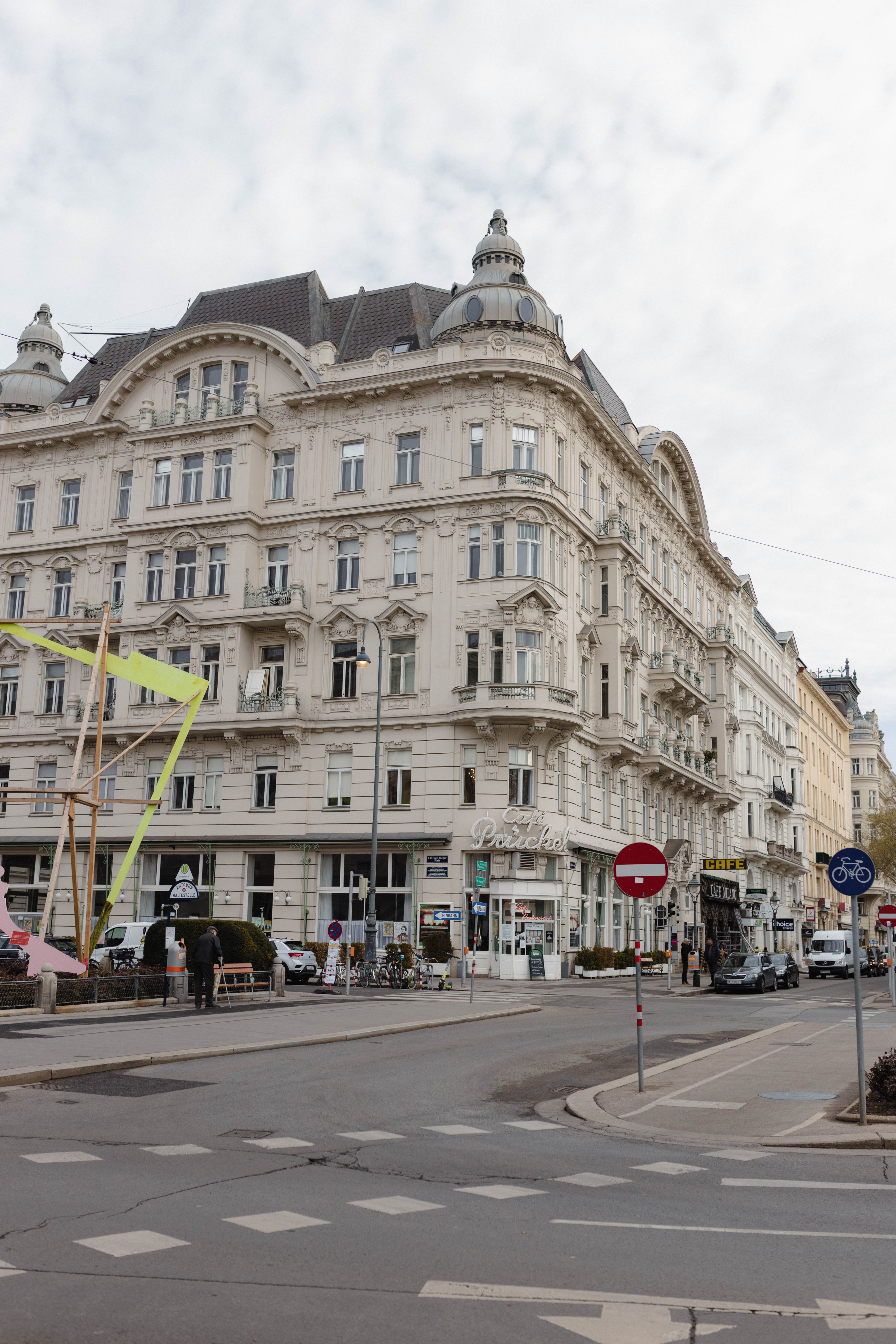 Vienna 614