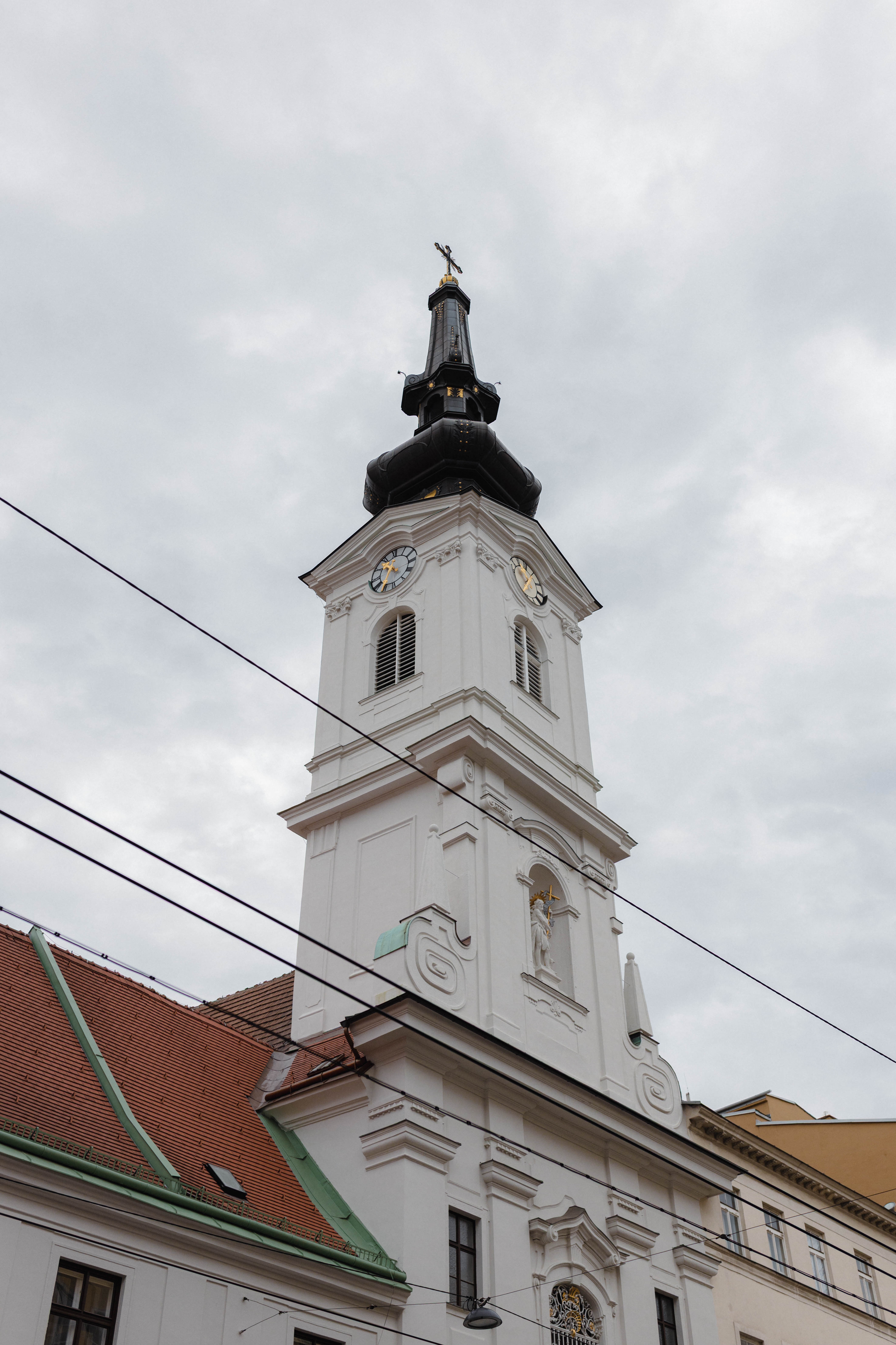 Vienna 668