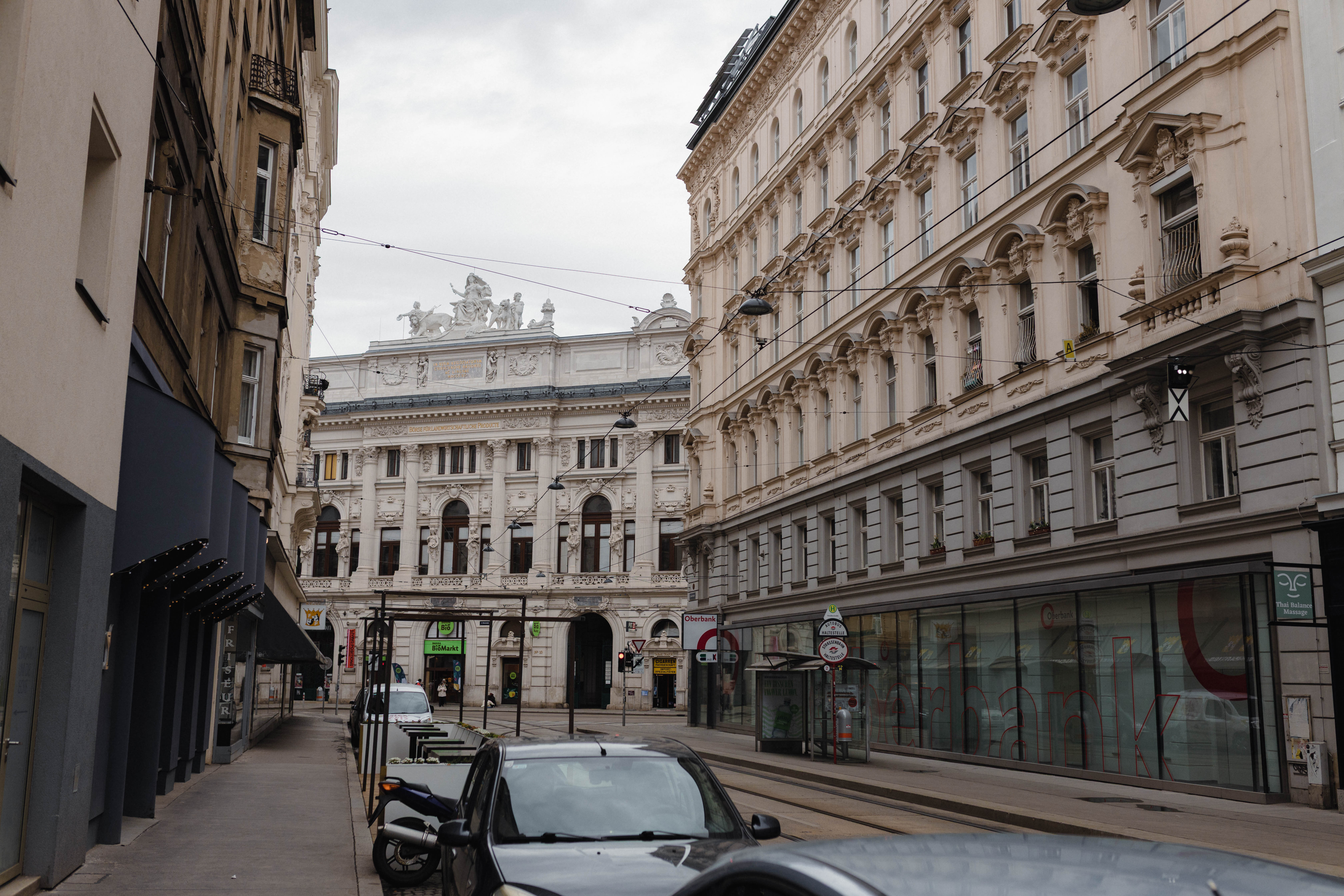 Vienna 674