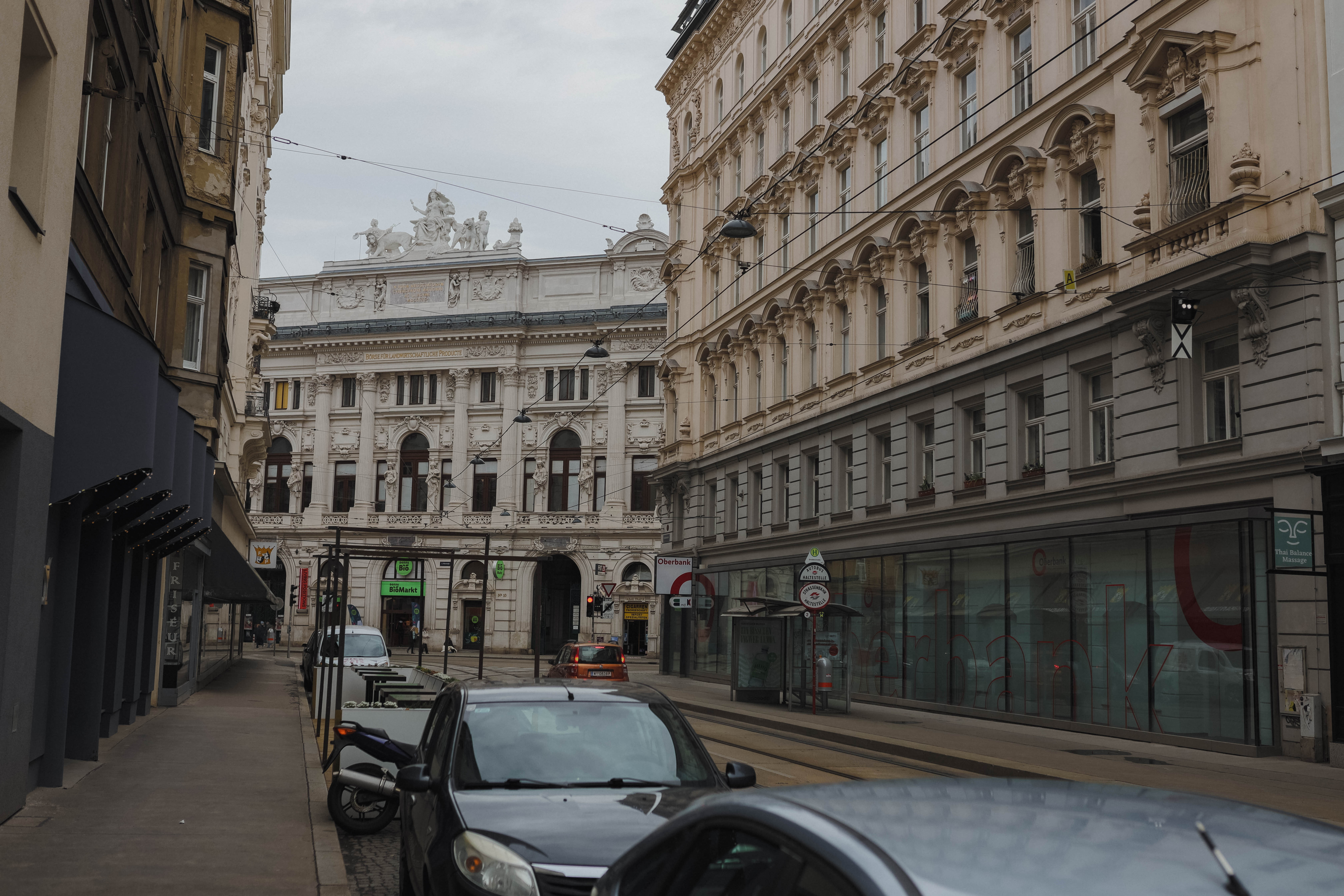 Vienna 675