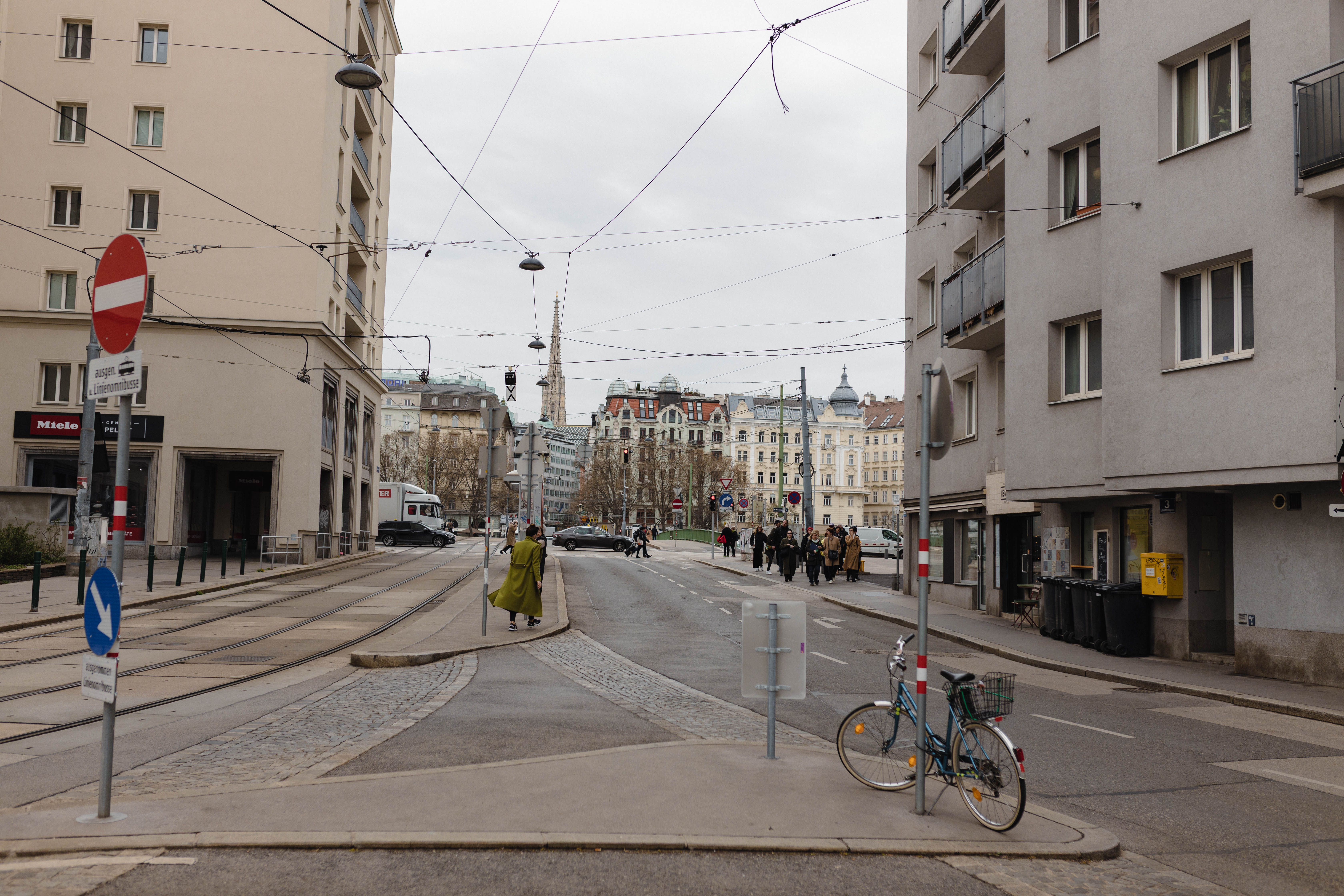 Vienna 678