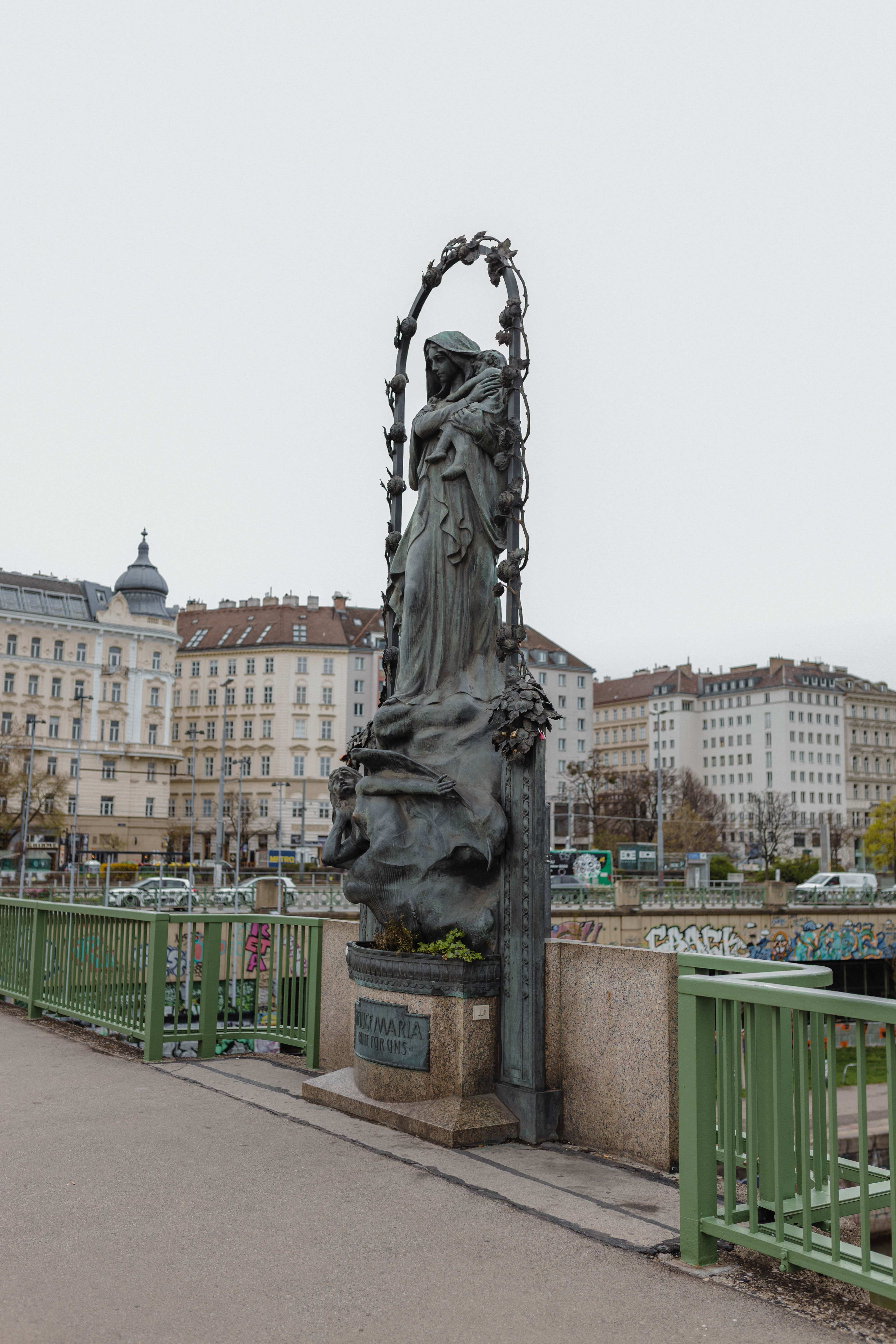 Vienna 691