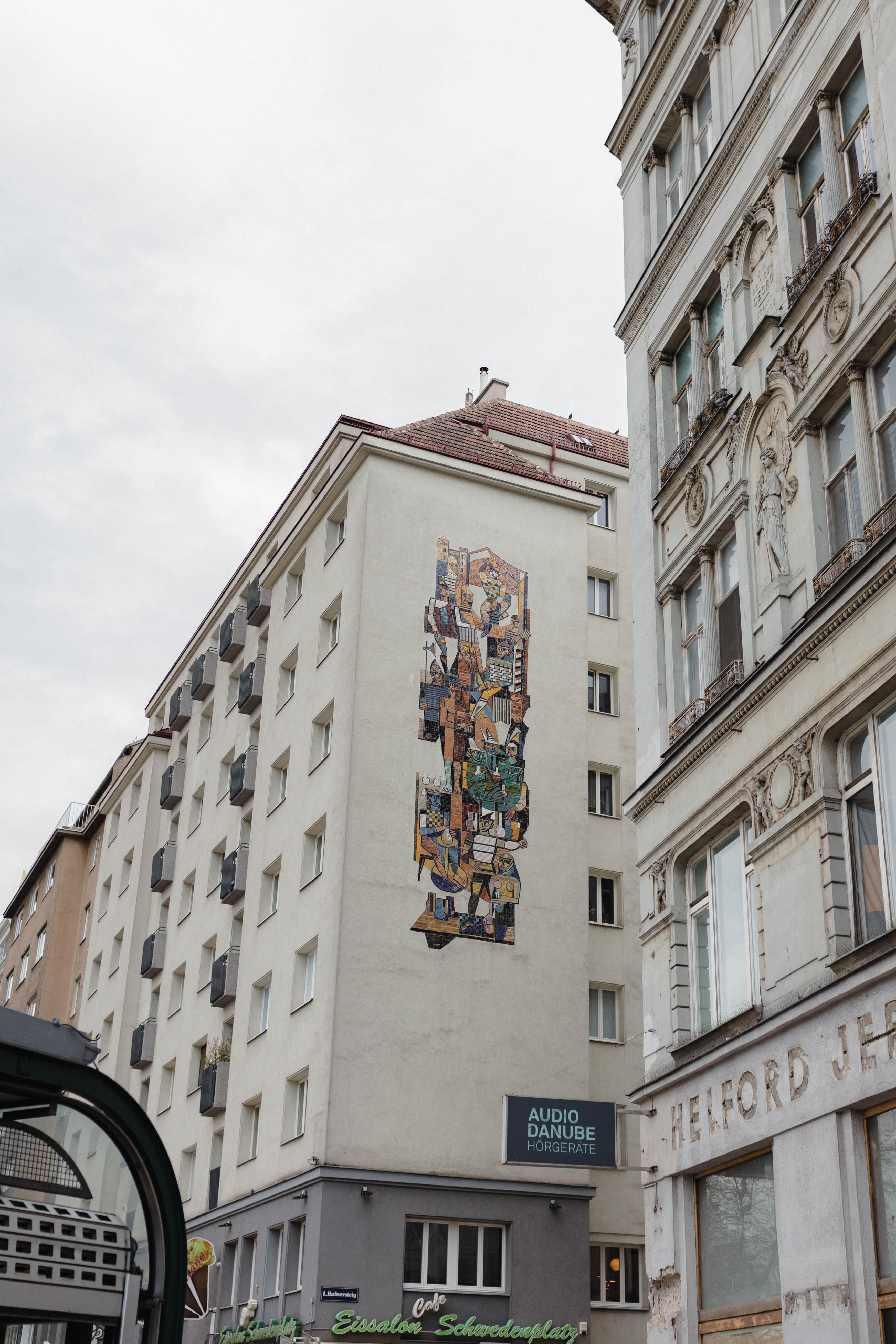 Vienna 708
