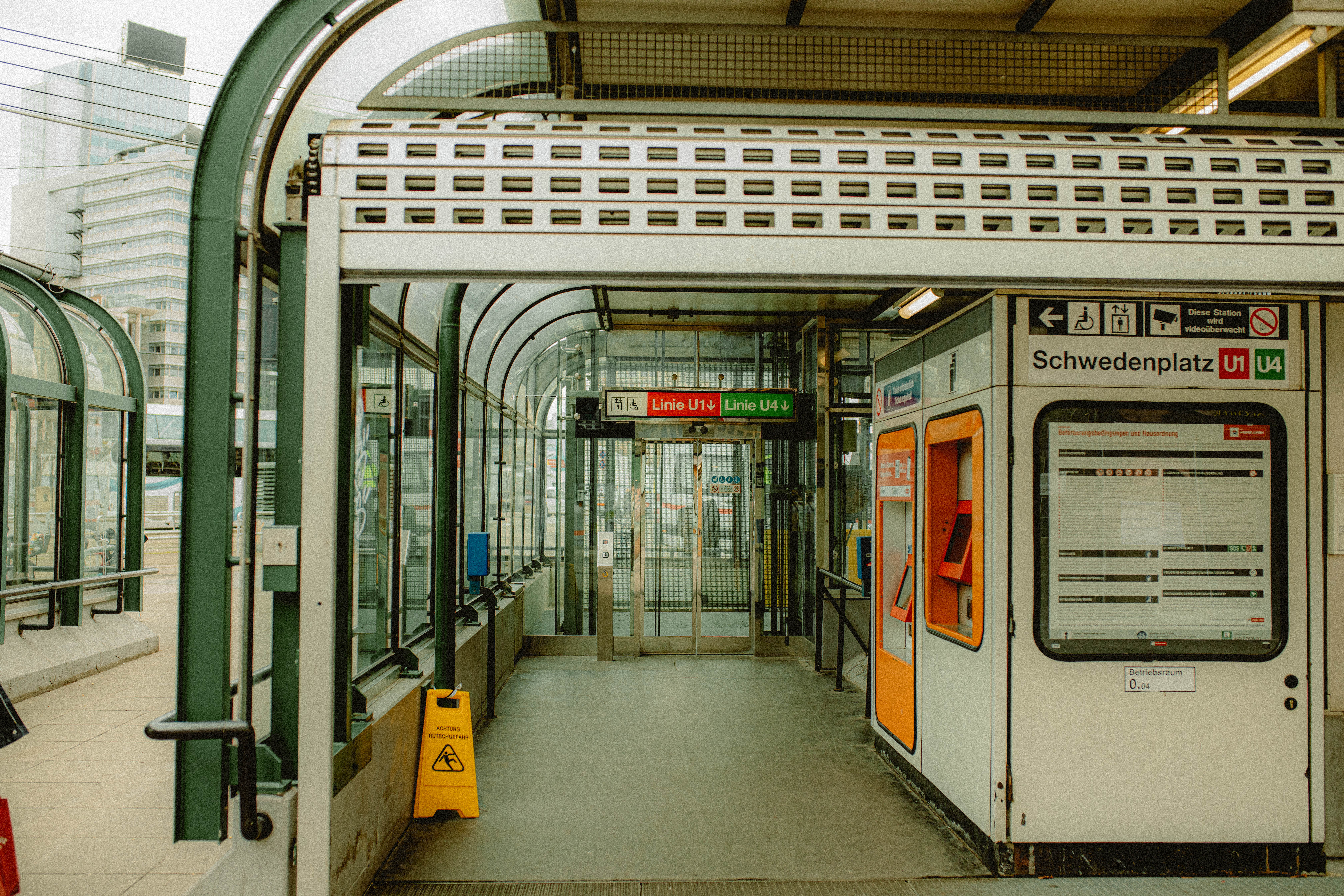 Vienna 710