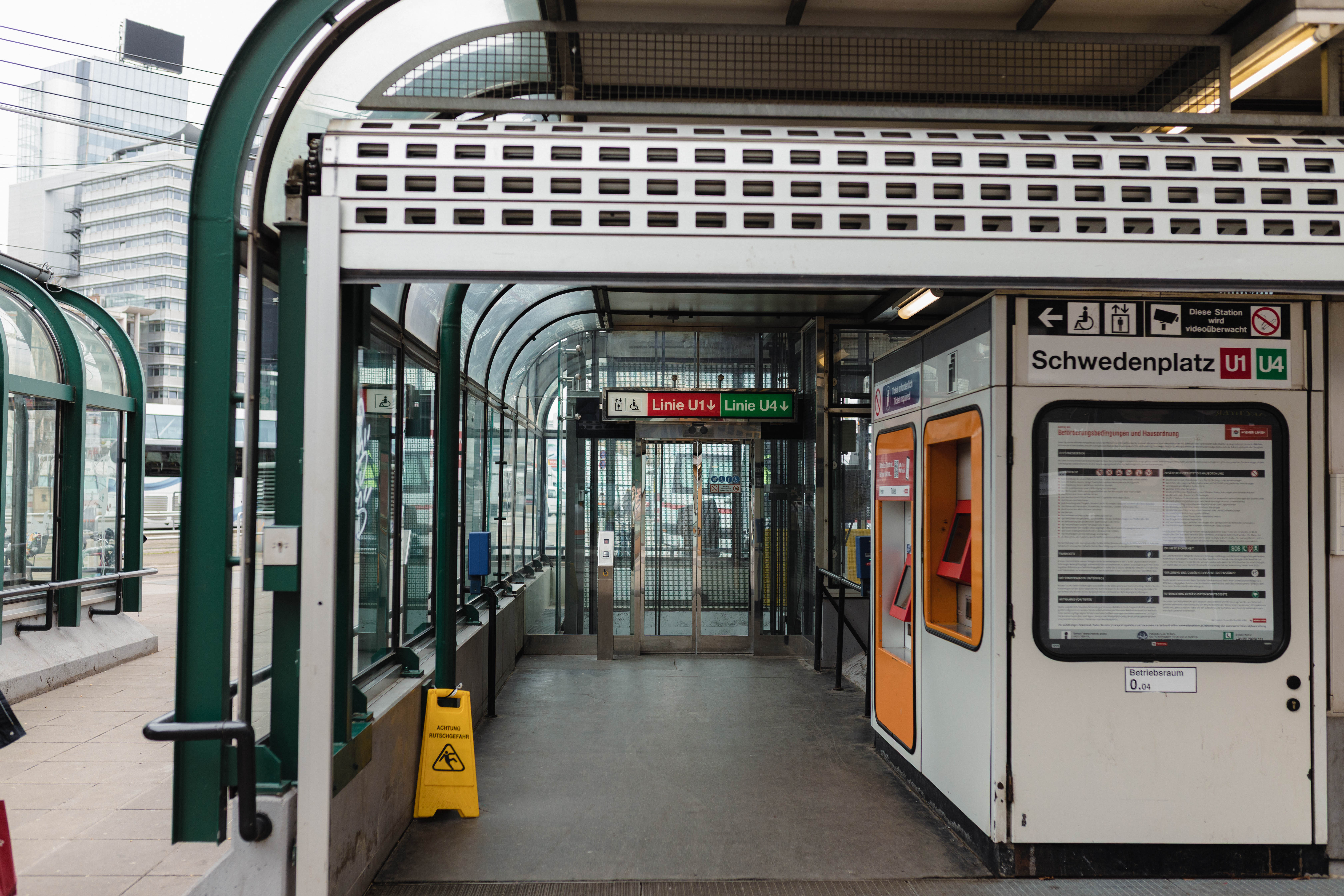 Vienna 709
