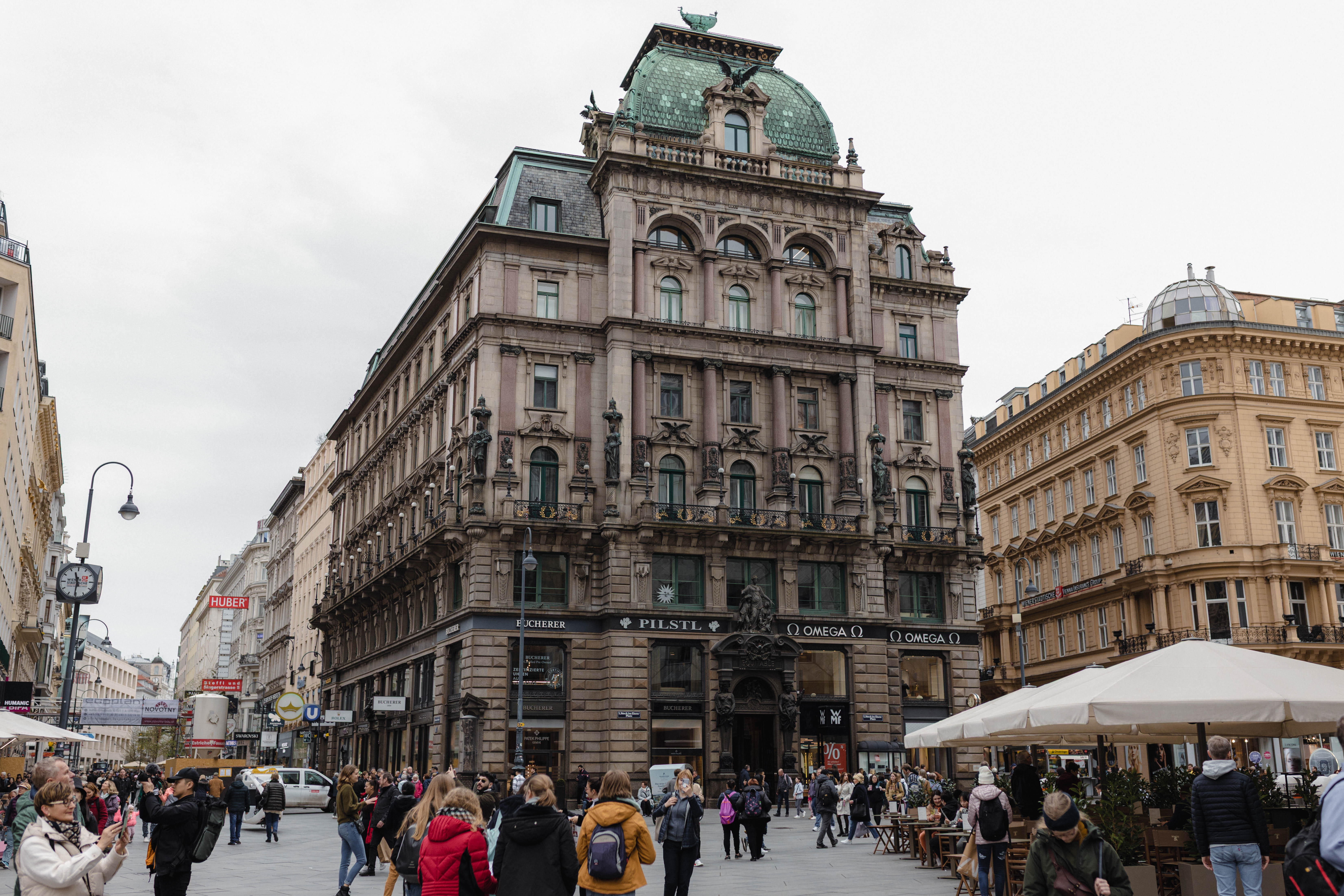 Vienna 824