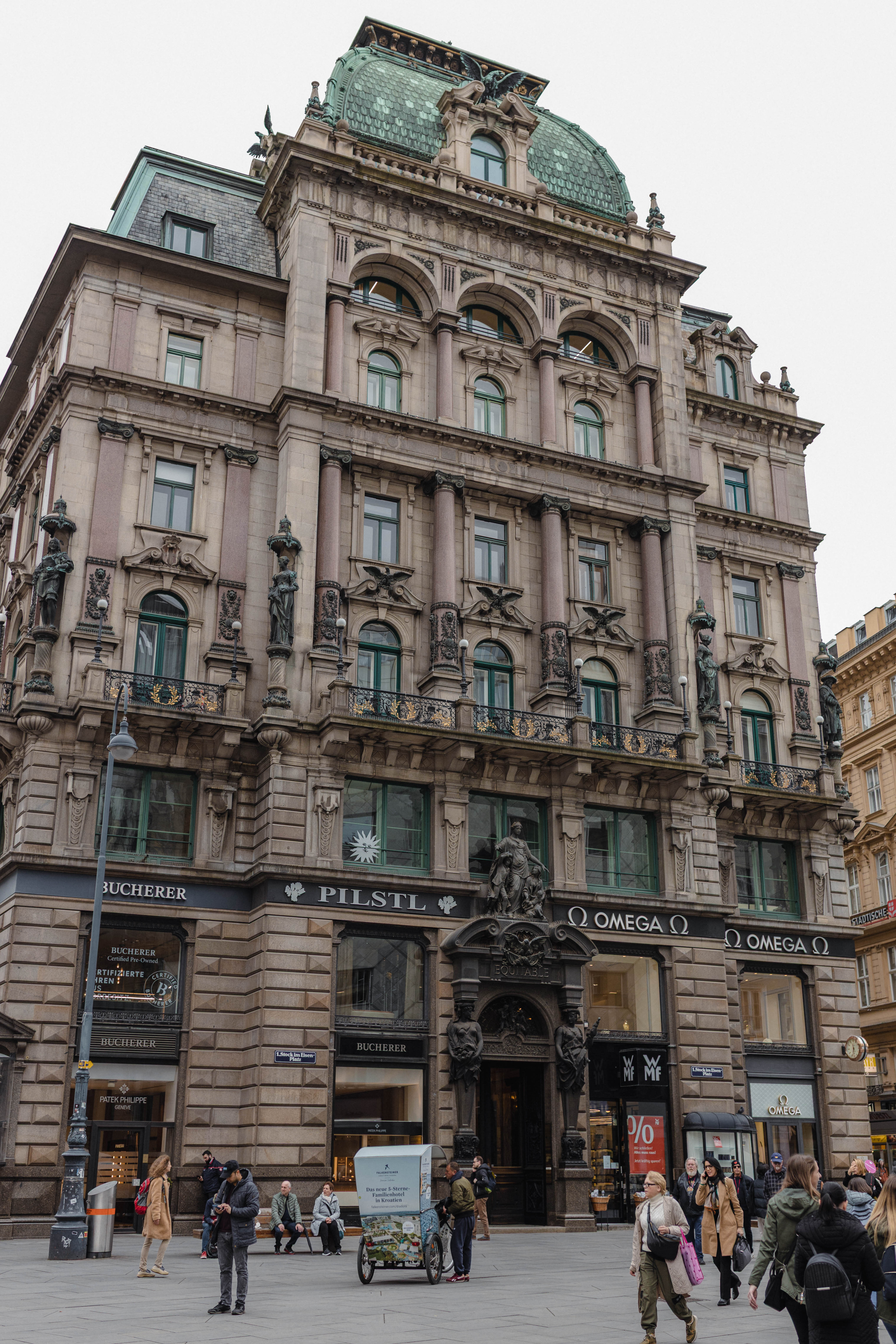 Vienna 828