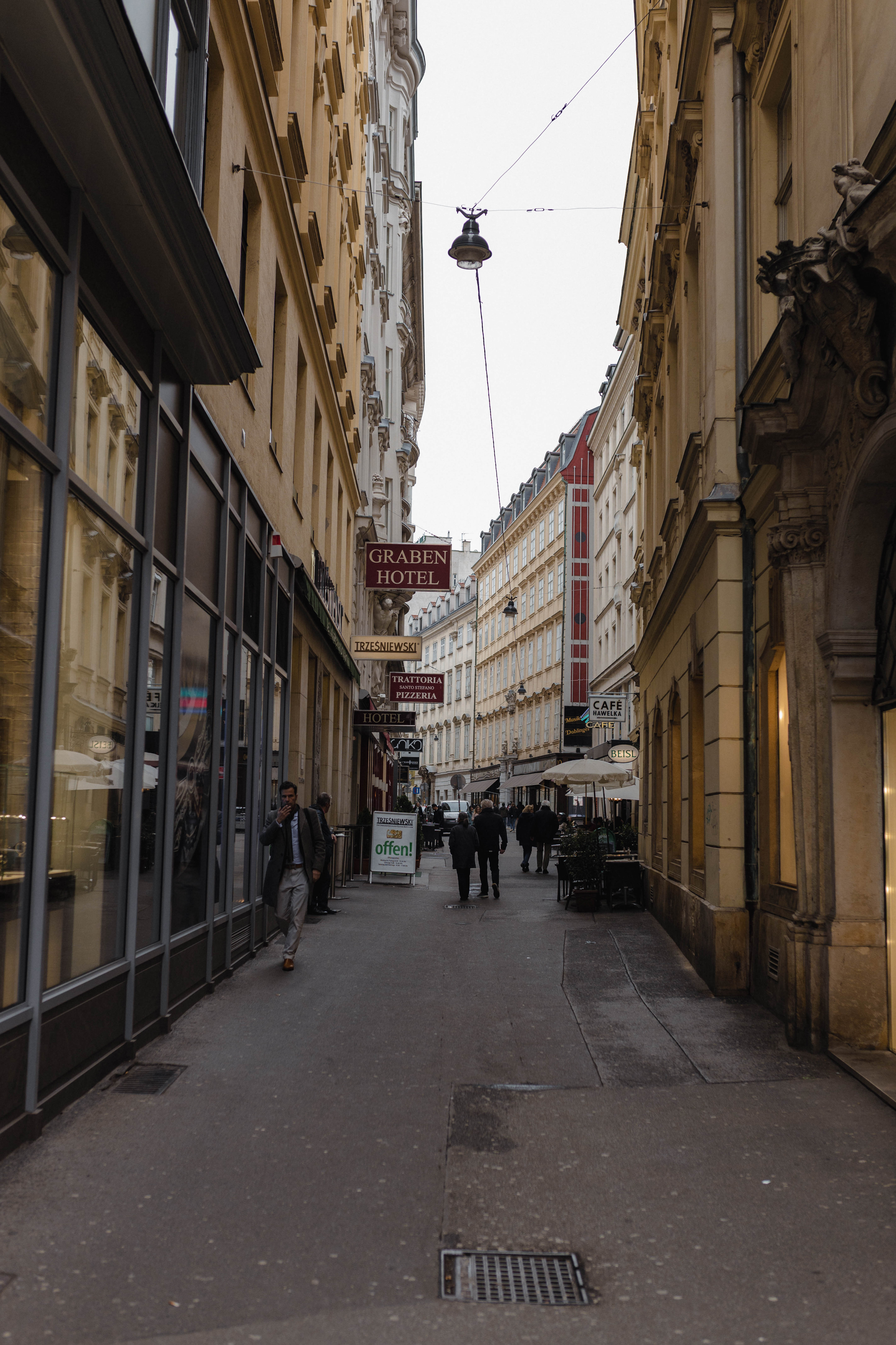 Vienna 839